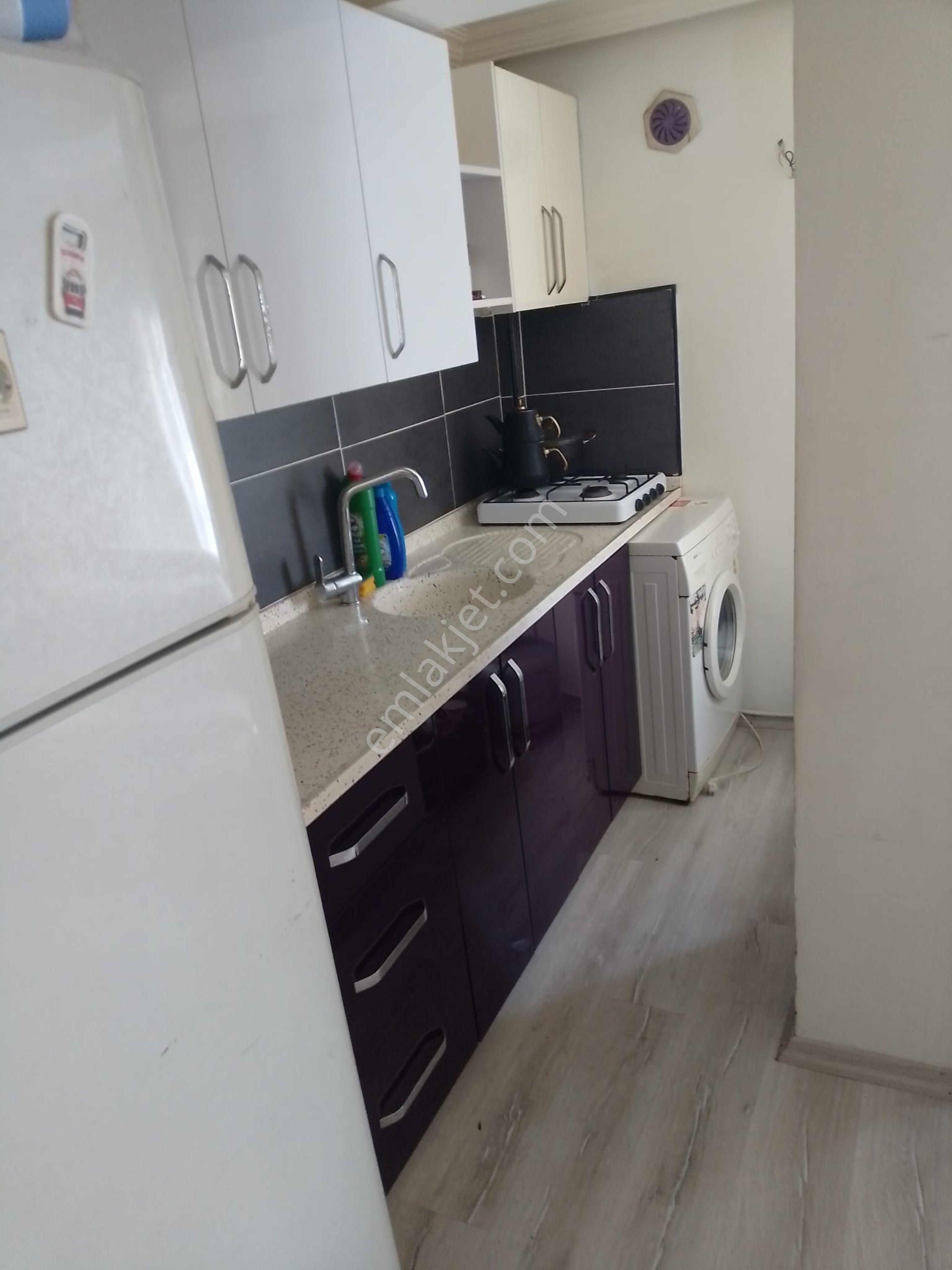 Kuşadası Merkezde 1+1 Asansörlü Satılık Daire - Görsel 2