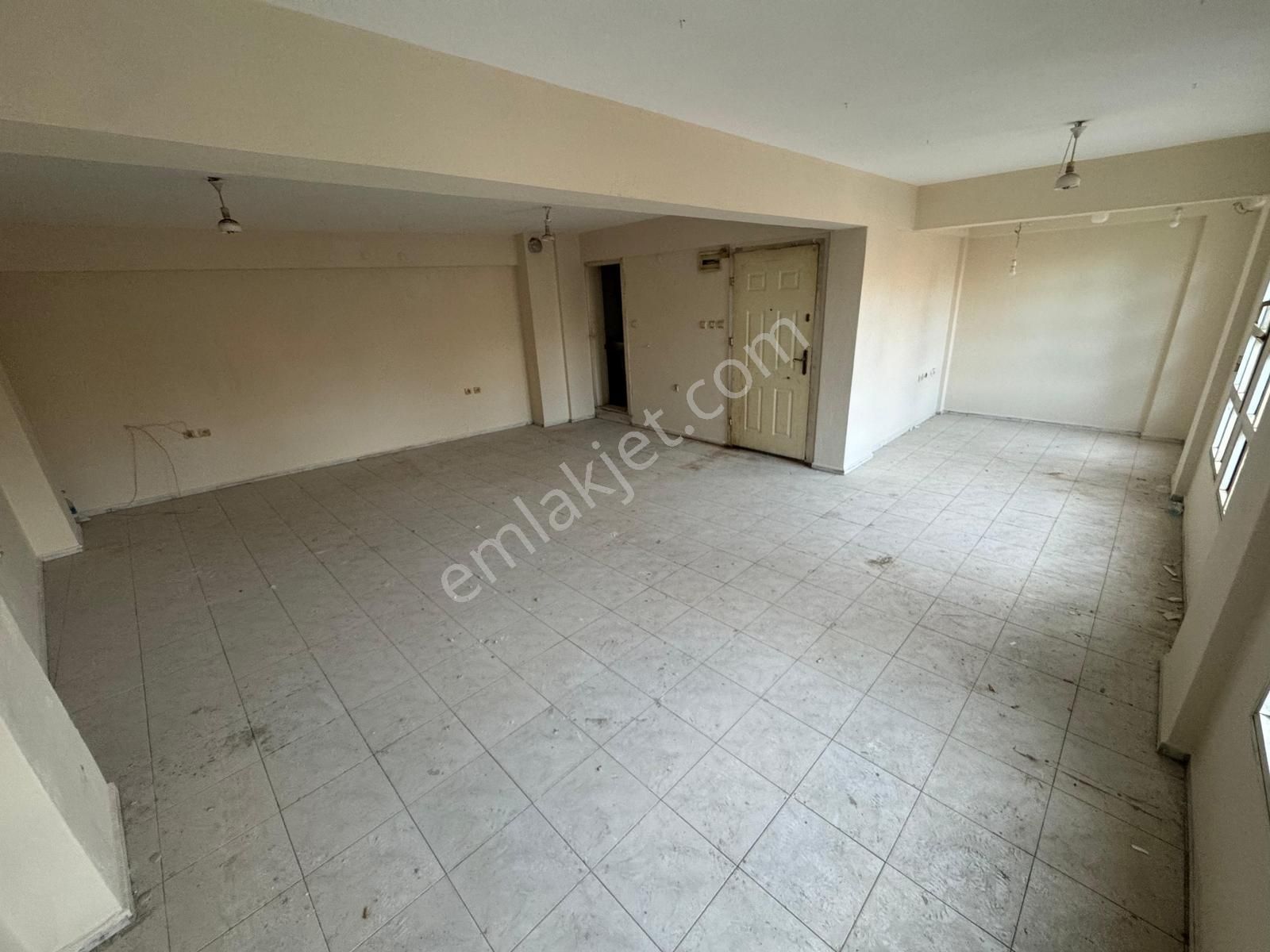 Çankaya Kemeraltında Kiralık İş Yeri - Görsel 8