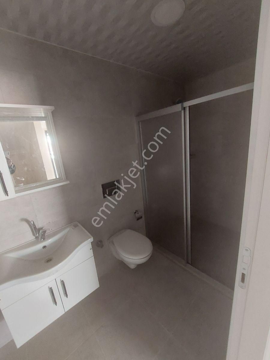 Sarılar Merkezde Kiralık 2 Adet 4+1 Dubleks Daire - Görsel 8