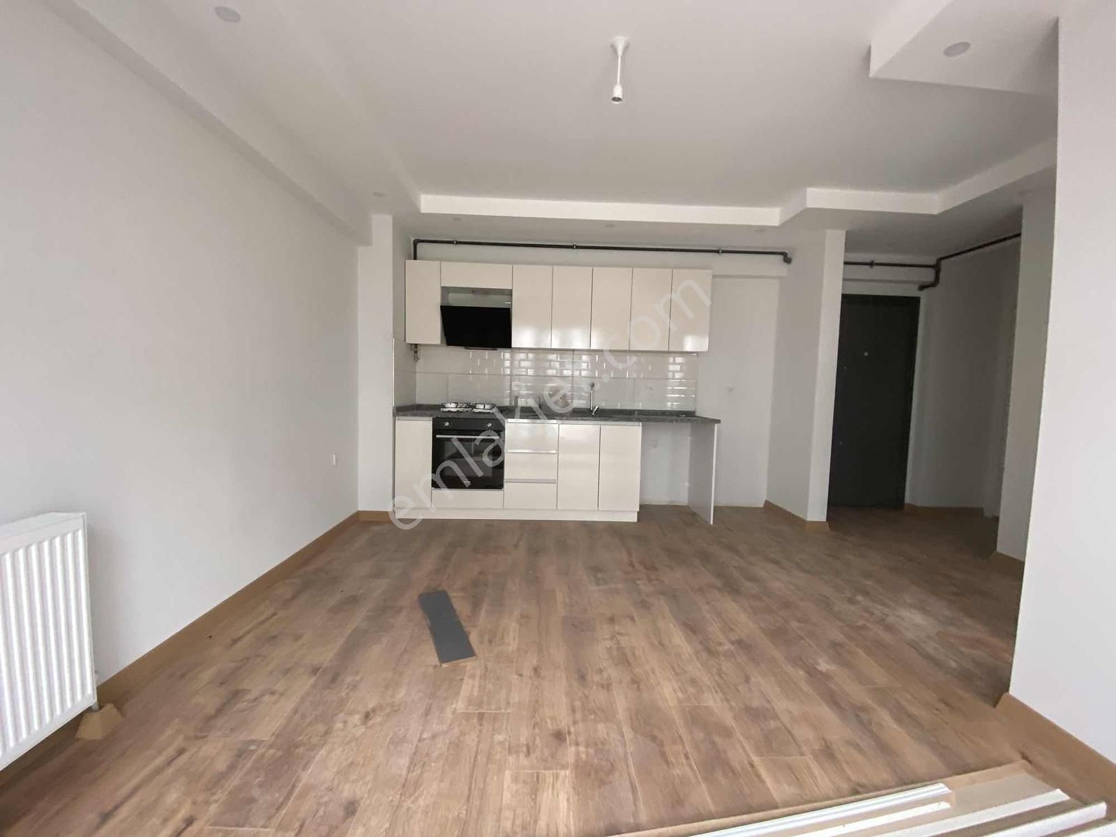 Hatip Mahallesi Site İçi 1+1 Satılık Daire