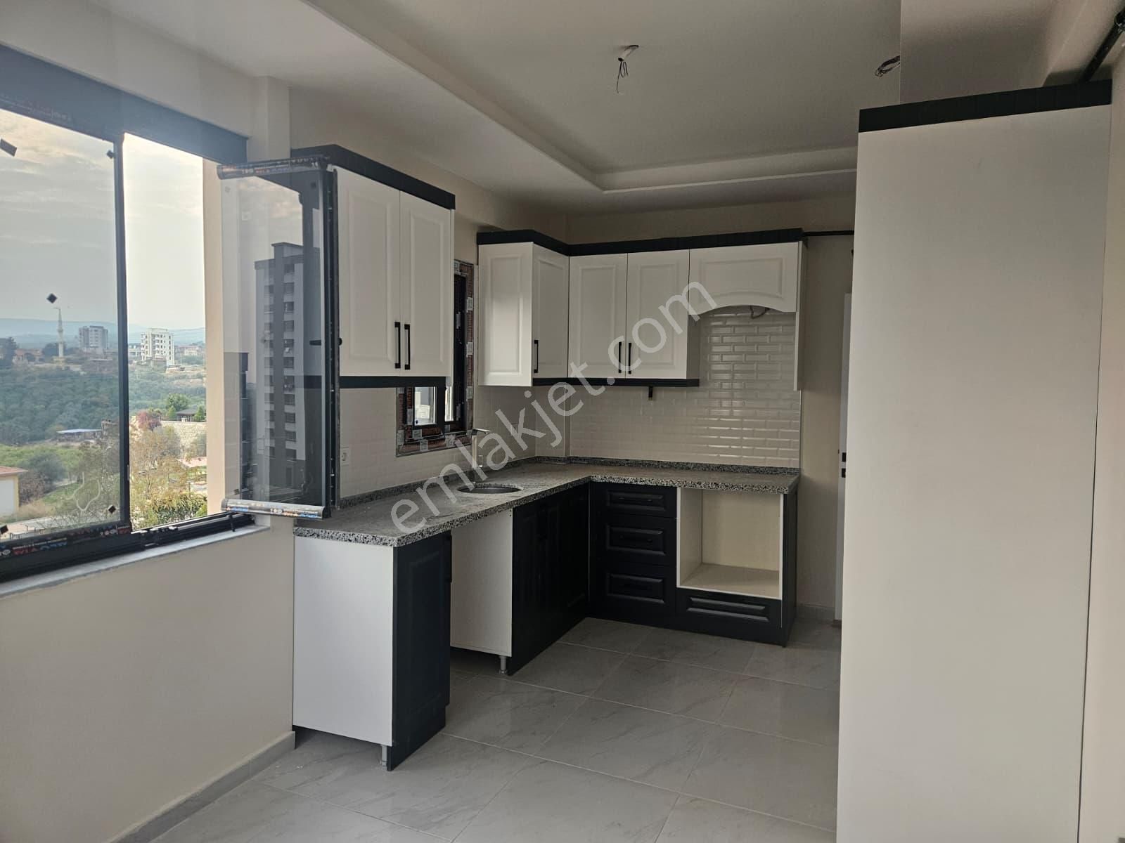 Karınca'dan E.mezitli'de Sıfır Yapılı Yüksek Krediye Uygun 2+1 - Görsel 2