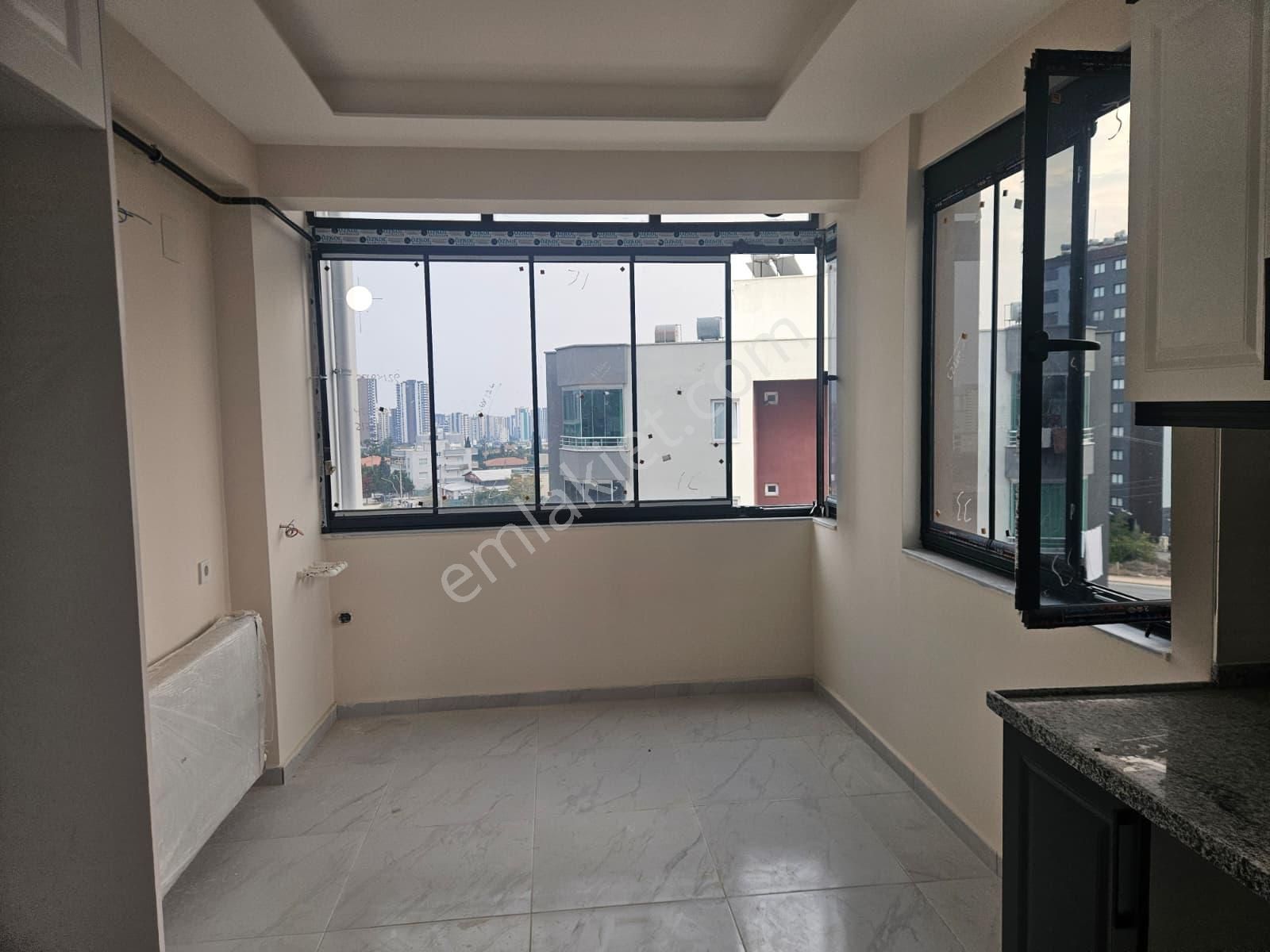 Karınca'dan E.mezitli'de Sıfır Yapılı Yüksek Krediye Uygun 2+1 - Görsel 4