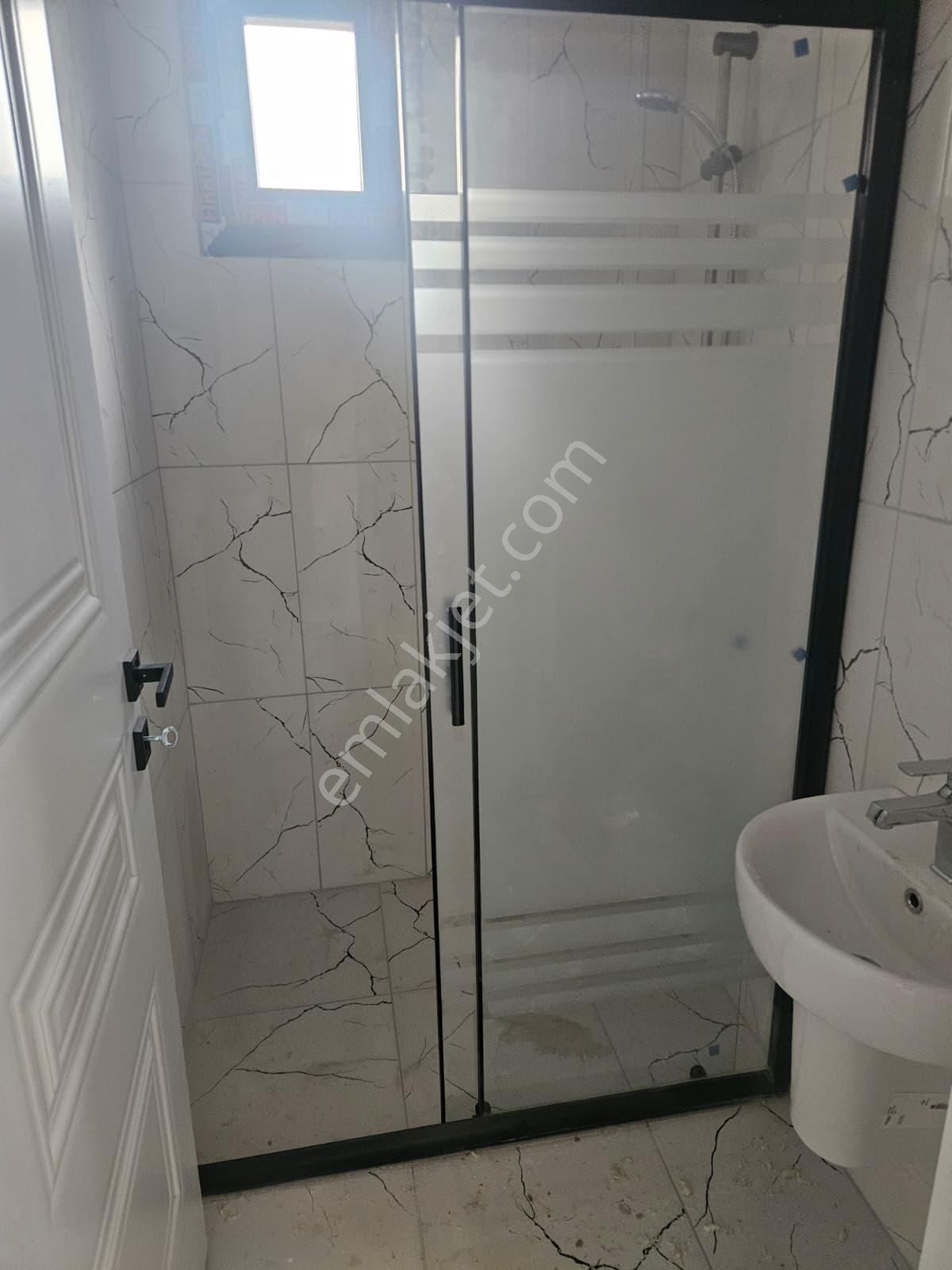 Karınca'dan E.mezitli'de Sıfır Yapılı Yüksek Krediye Uygun 2+1 - Görsel 12