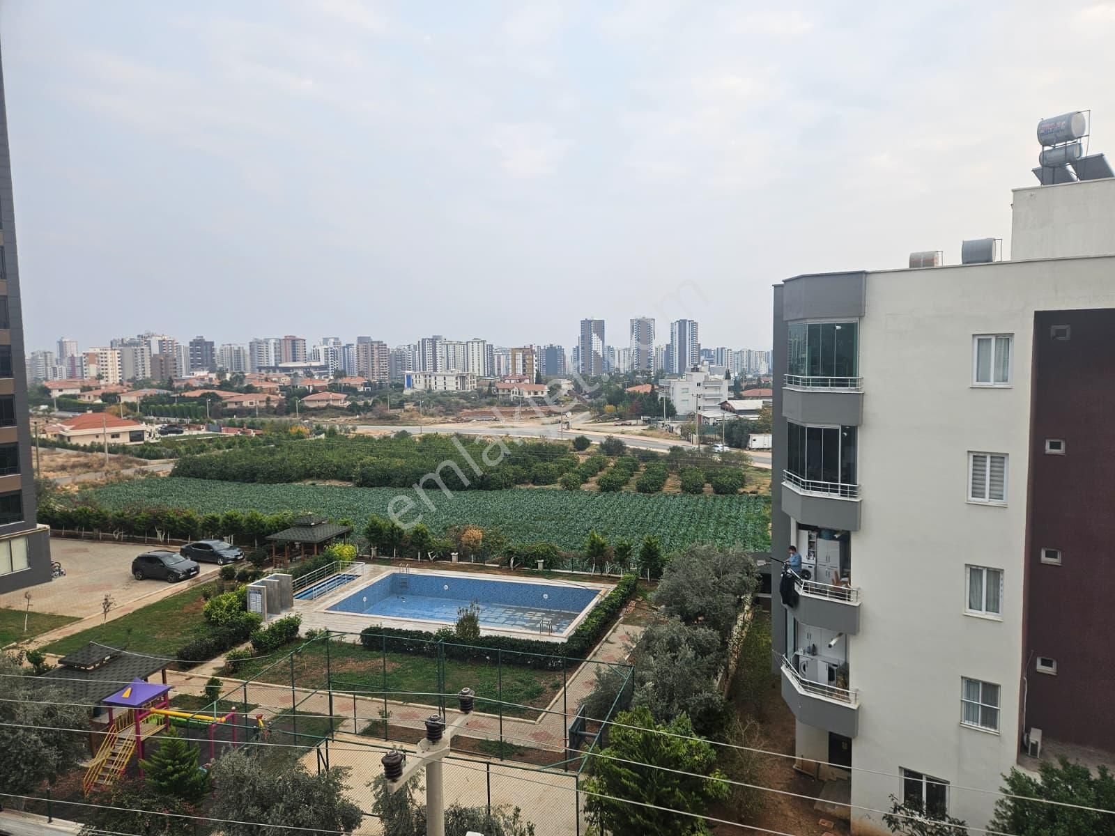 Karınca'dan E.mezitli'de Sıfır Yapılı Yüksek Krediye Uygun 2+1