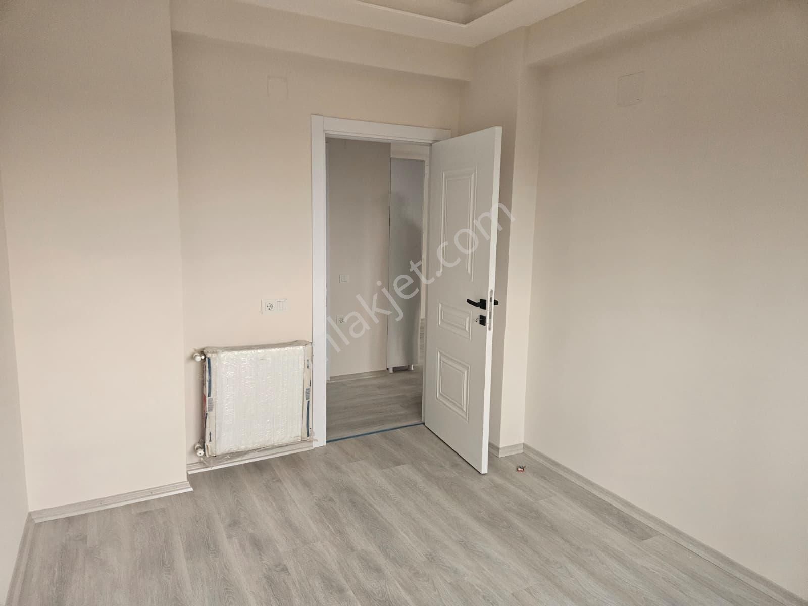 Karınca'dan E.mezitli'de Sıfır Yapılı Yüksek Krediye Uygun 2+1 - Görsel 11