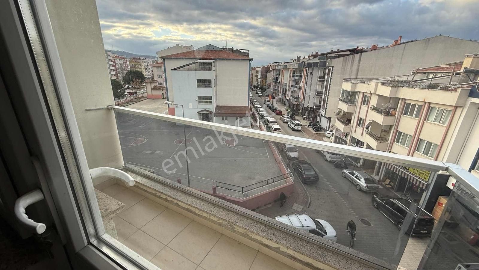 2+1 Ayrı Mutfak Barbaros Okulu Yanı - Görsel 18