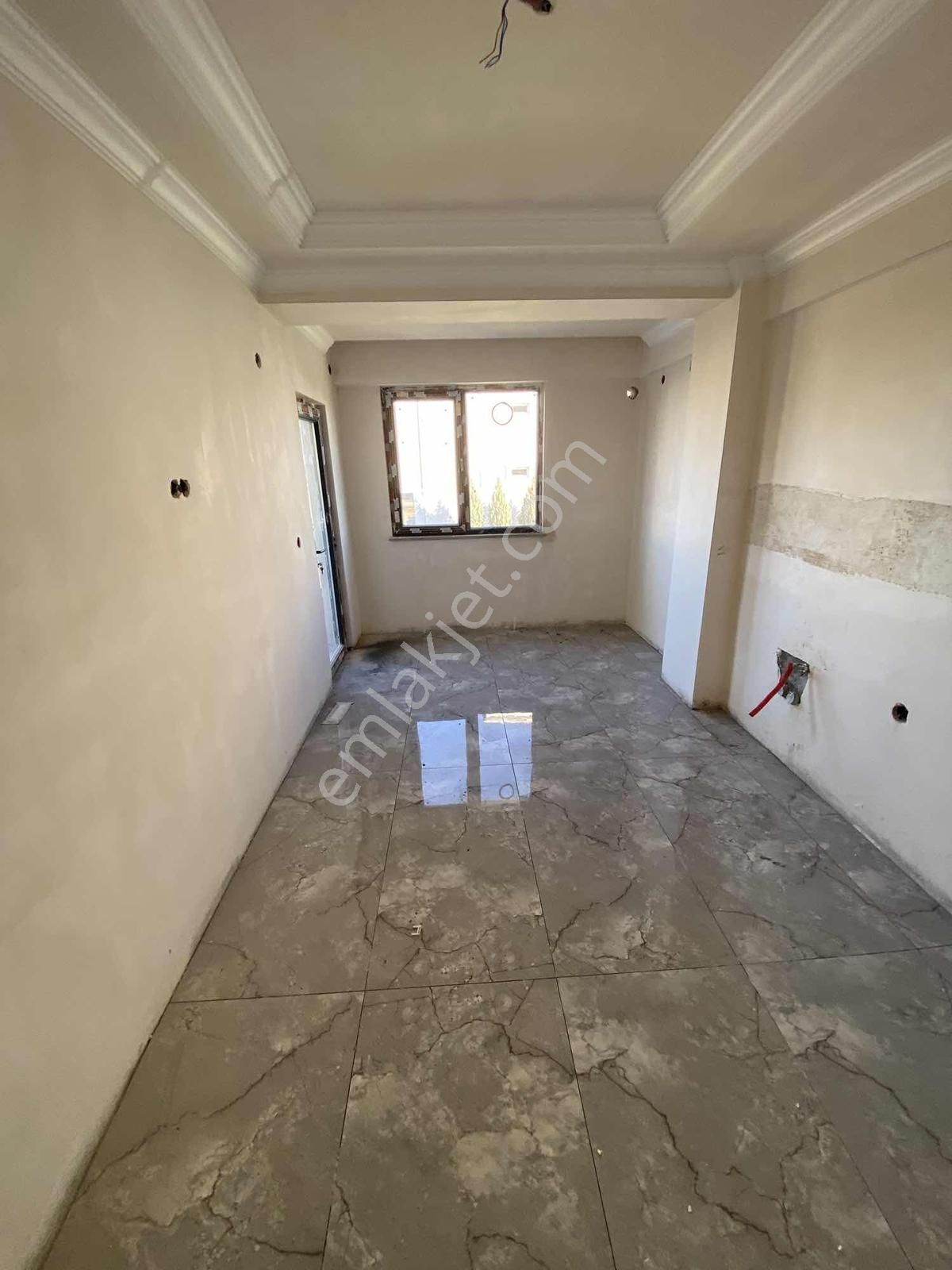 Mehmetoğlu Gayrimenkul Den Çobançeşme Mah. 2+1 Ön Cephe Daire - Görsel 3