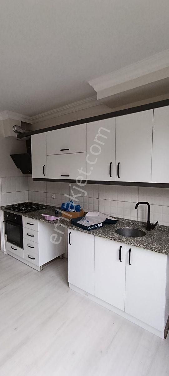 2+1 Ayrı Mutfak Site İçinde Fırsat Daire - Görsel 2