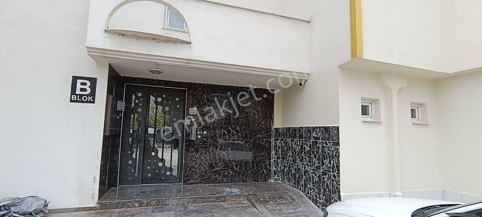 2+1 Ayrı Mutfak Site İçinde Fırsat Daire - Görsel 4