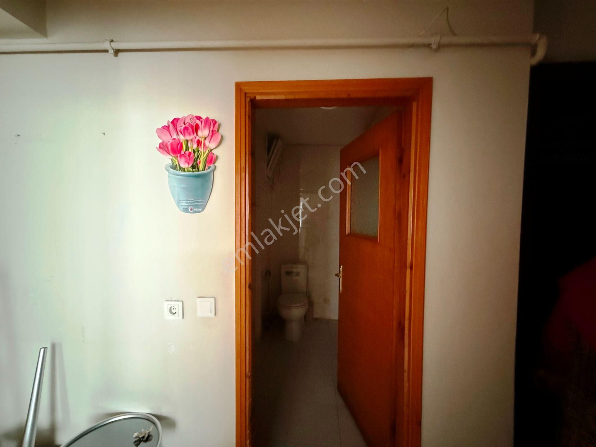 Cevahir Avm Yakınında 2001 Yapımı Kiracısız Ara Kat Satılık 2+1 - Görsel 21