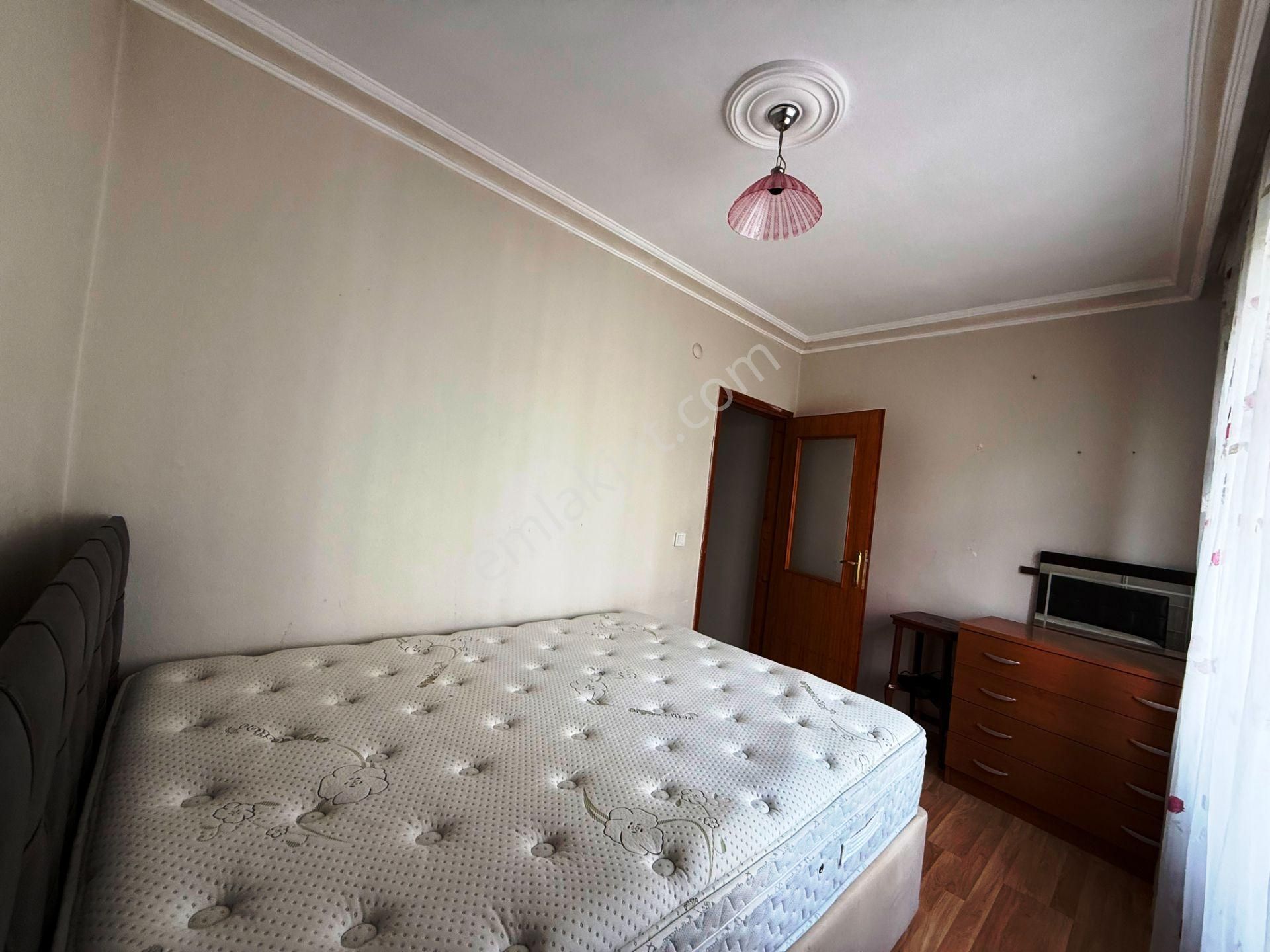 Cevahir Avm Yakınında 2001 Yapımı Kiracısız Ara Kat Satılık 2+1 - Görsel 15