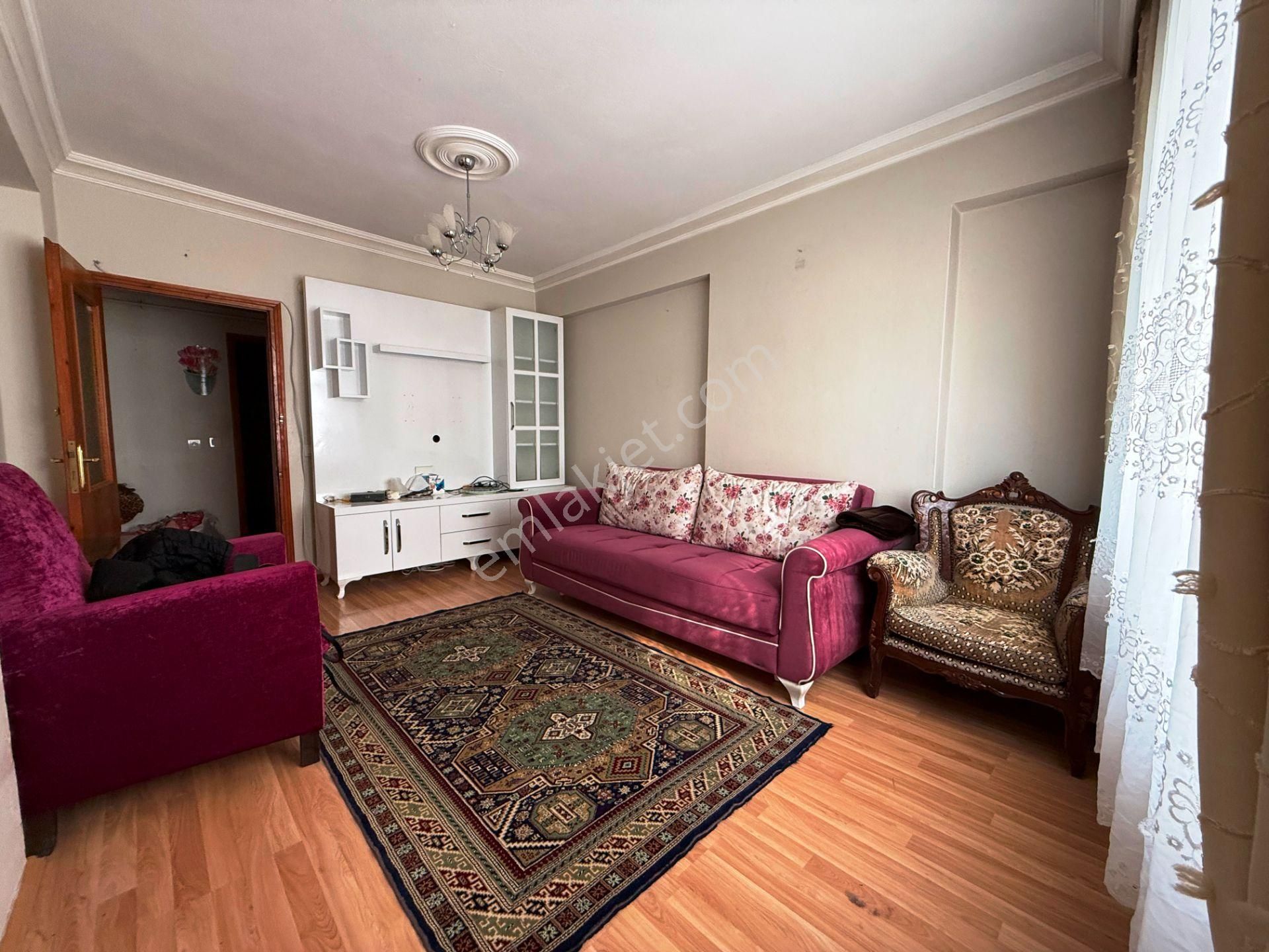 Cevahir Avm Yakınında 2001 Yapımı Kiracısız Ara Kat Satılık 2+1 - Görsel 6