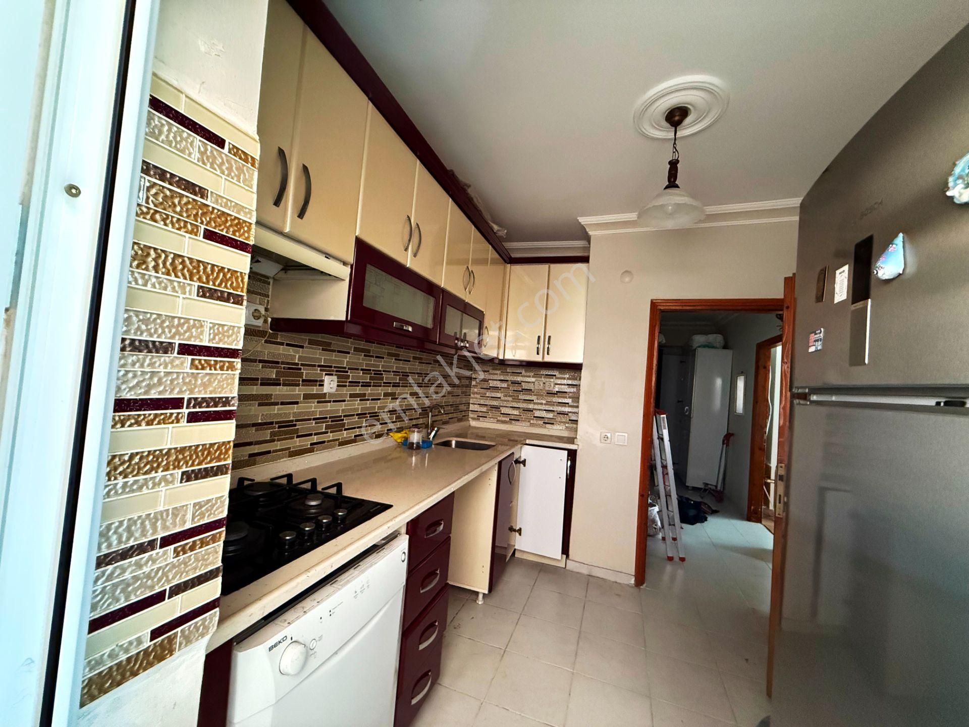 Cevahir Avm Yakınında 2001 Yapımı Kiracısız Ara Kat Satılık 2+1 - Görsel 29