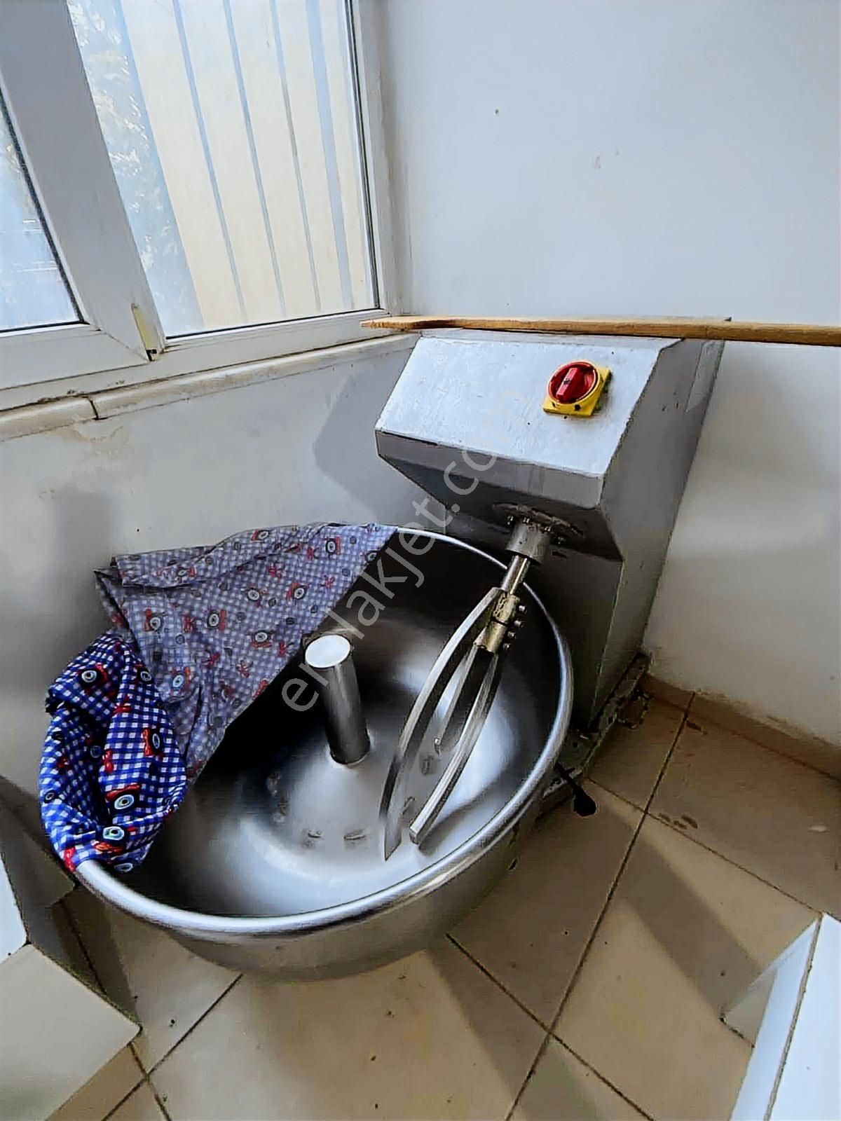 Yatırımlüx'ten Lise Caddesi Kavşak Üzerinde Çiğköfte Dükkanı - Görsel 8