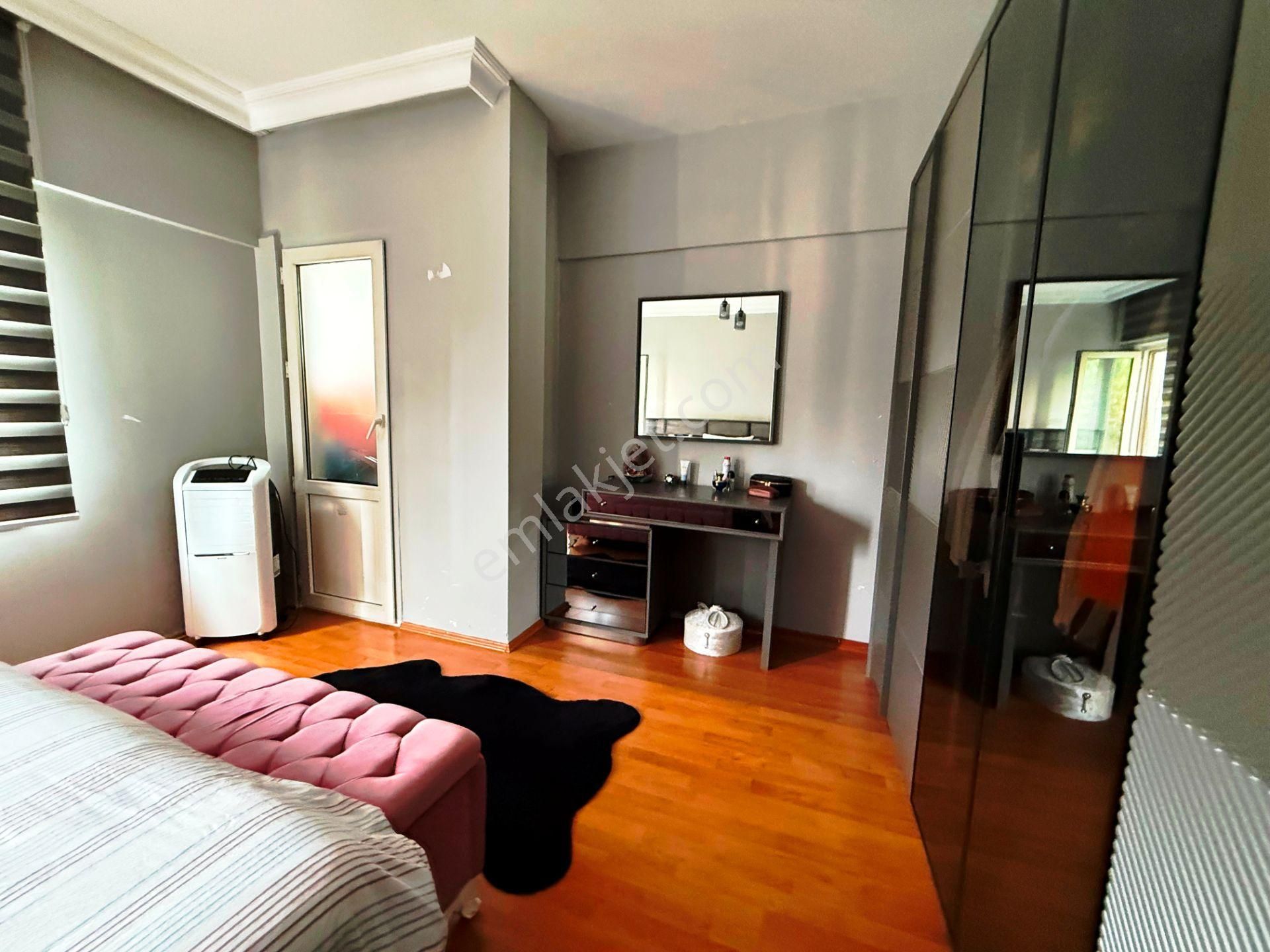 Fulya Akın Özyuvam Sitesi 2.kat Yenilenmiş Mobilyalı Satılık 3+1 - Görsel 12