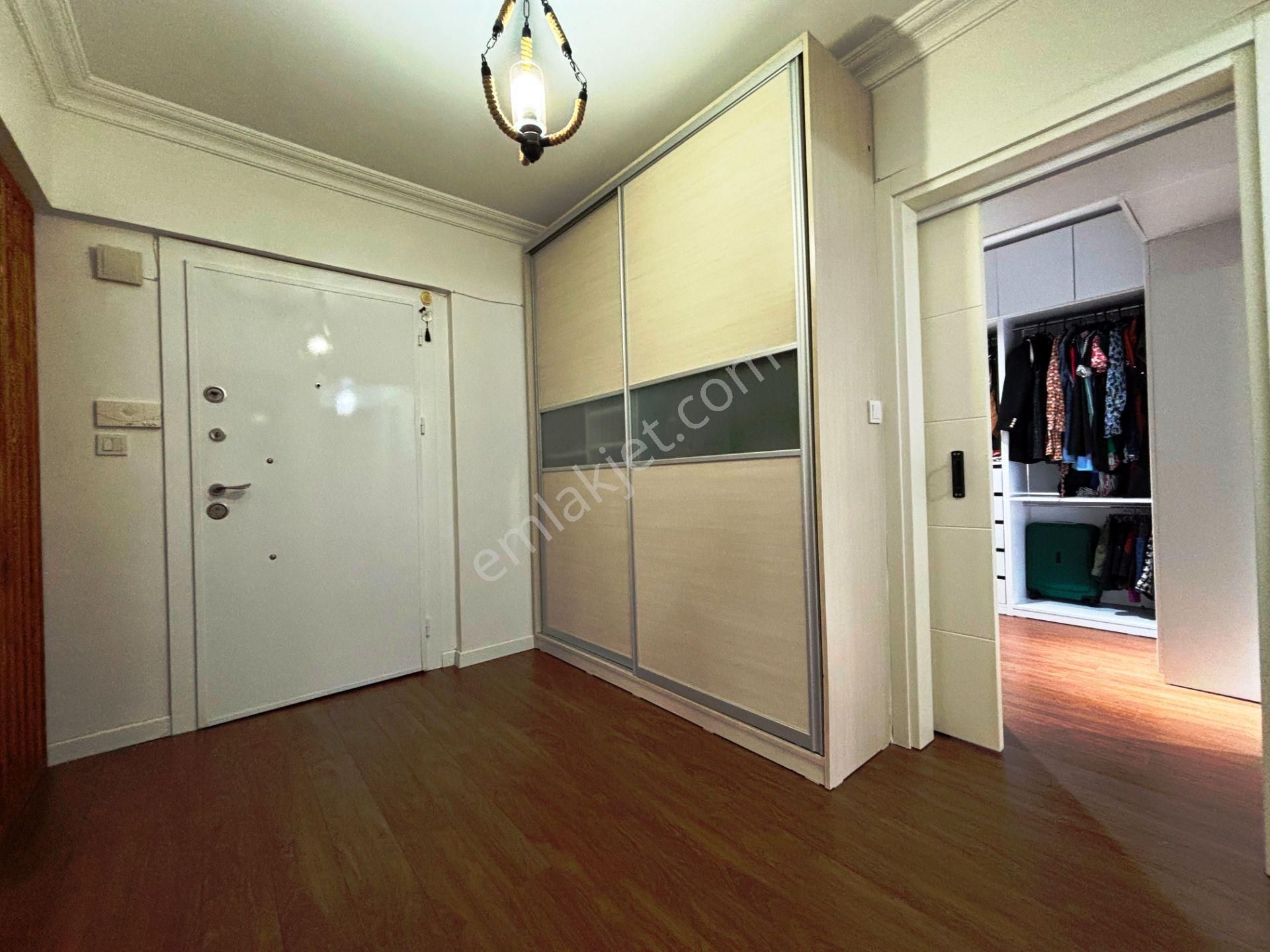 Maltepe Simge Sitesi 2.kat Masrafsız Kiracısız 145m2 Satılık 3+1 - Görsel 18