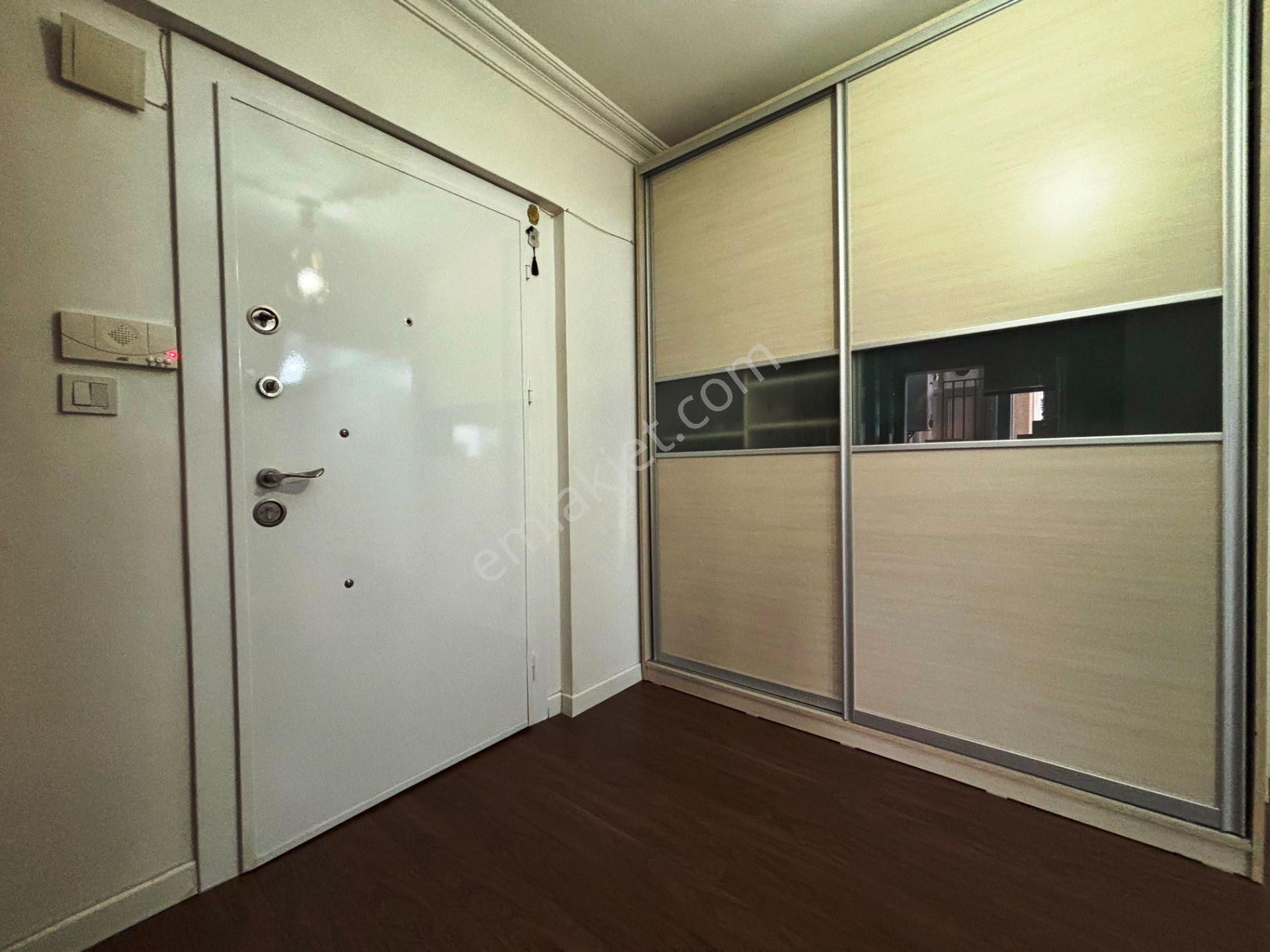 Maltepe Simge Sitesi 2.kat Masrafsız Kiracısız 145m2 Satılık 3+1 - Görsel 17