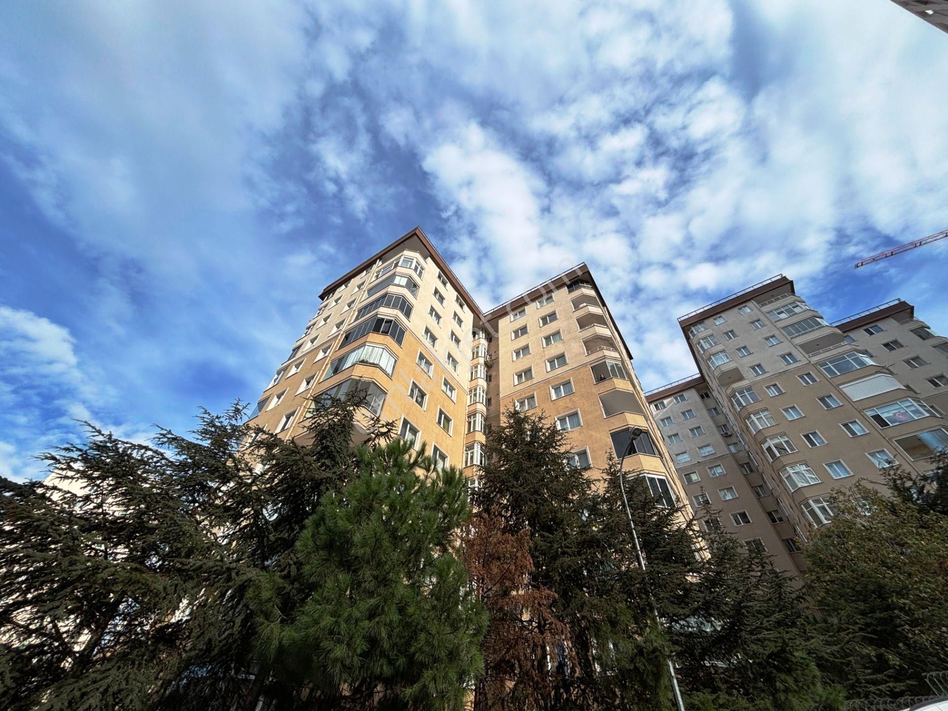 Maltepe Simge Sitesi 2.kat Masrafsız Kiracısız 145m2 Satılık 3+1 - Görsel 34