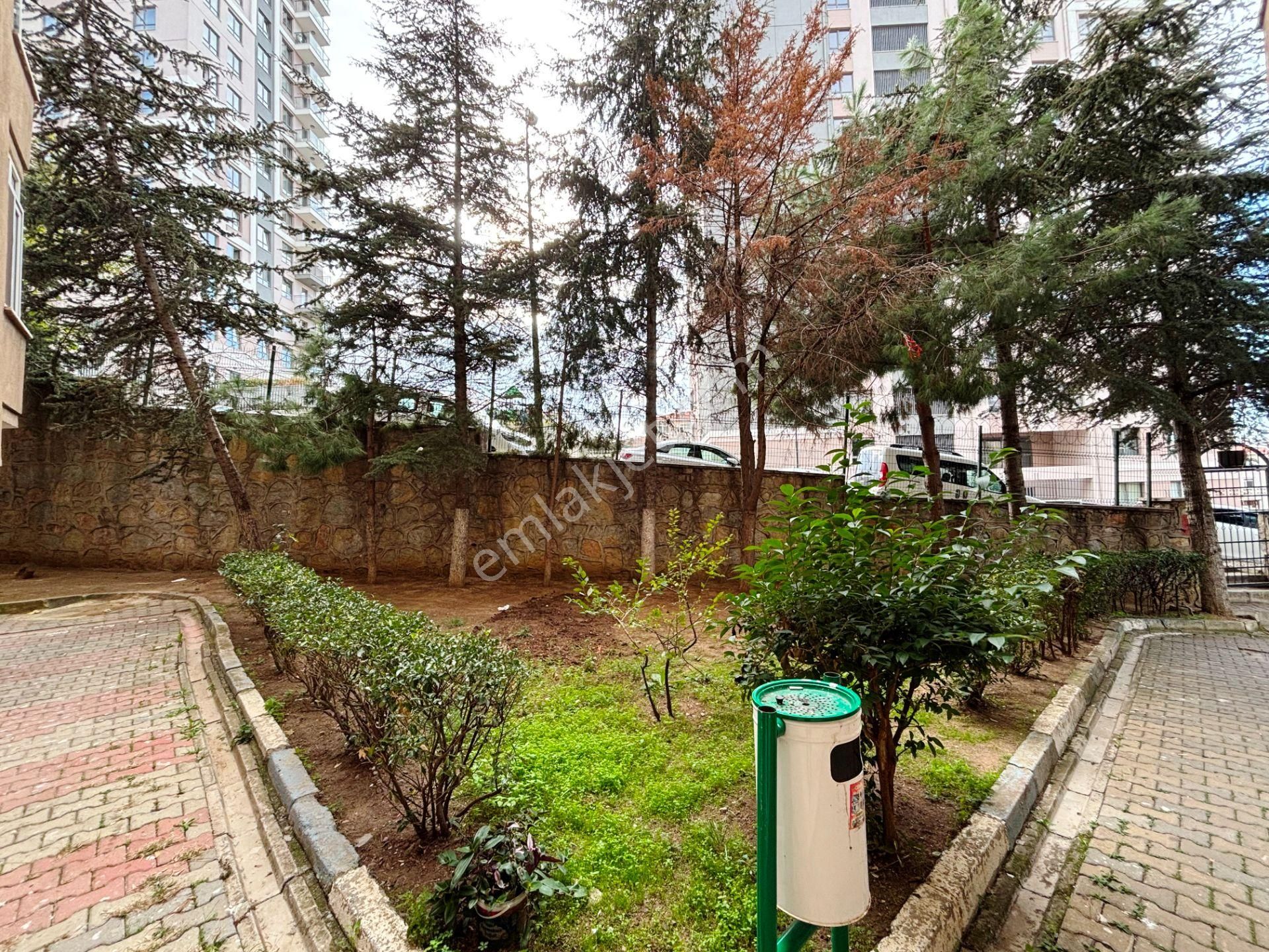 Maltepe Simge Sitesi 2.kat Masrafsız Kiracısız 145m2 Satılık 3+1 - Görsel 33