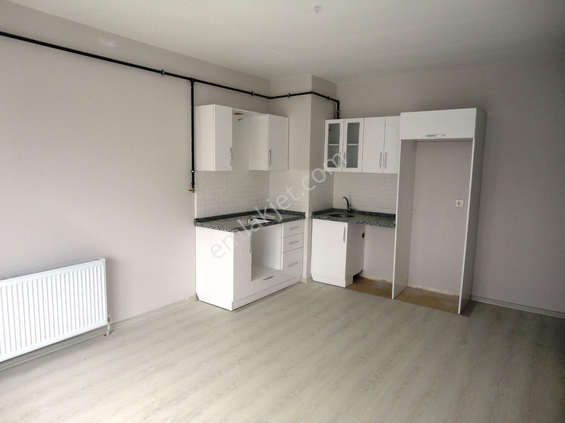 Sabiha Gökçen B Kapısı Karşısı Lunaport Sitesi 80m2 Satılık 2+1 - Görsel 5