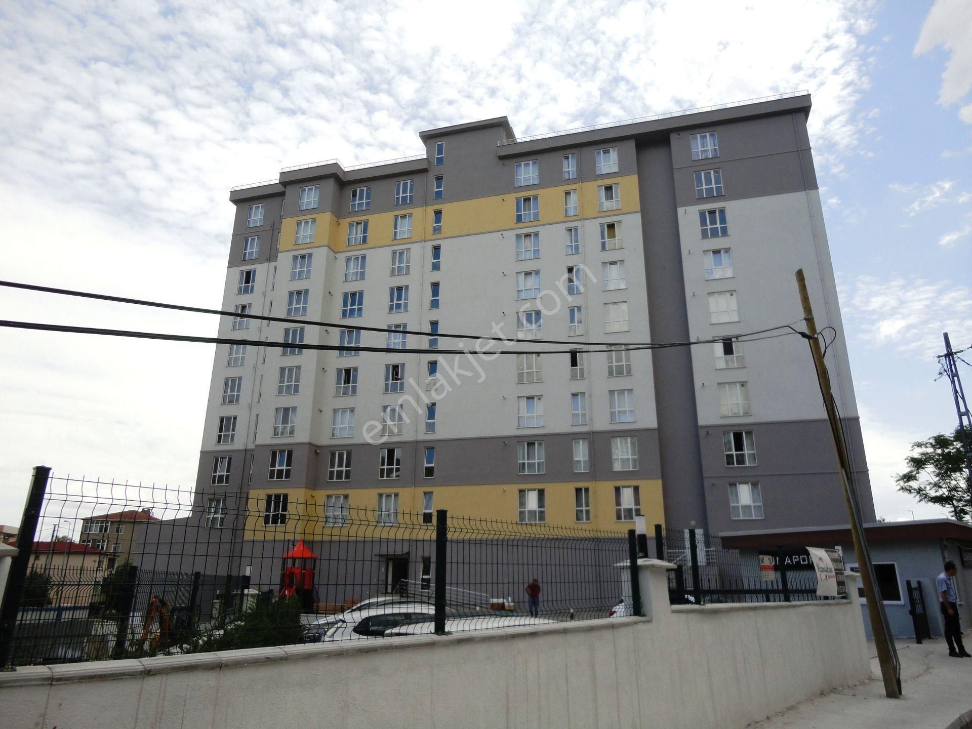 Sabiha Gökçen B Kapısı Karşısı Lunaport Sitesi 80m2 Satılık 2+1 - Görsel 26