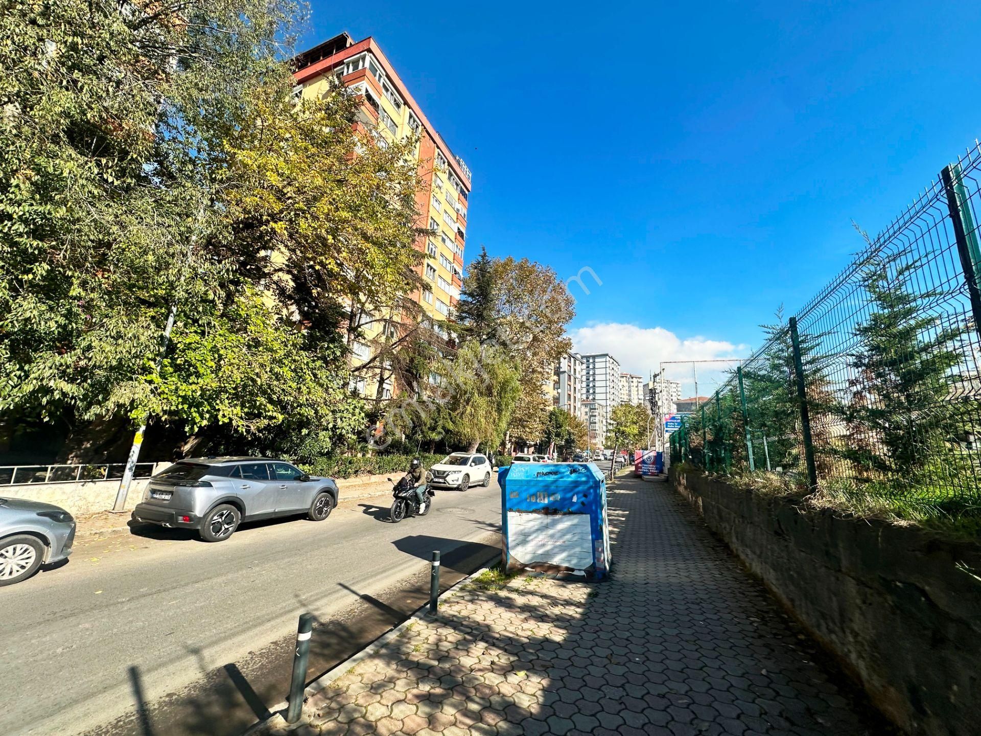 Bostancı Lunapark Yakın 90m2 Otoparklı Kombili Temiz Kiralık 2+1 - Görsel 33