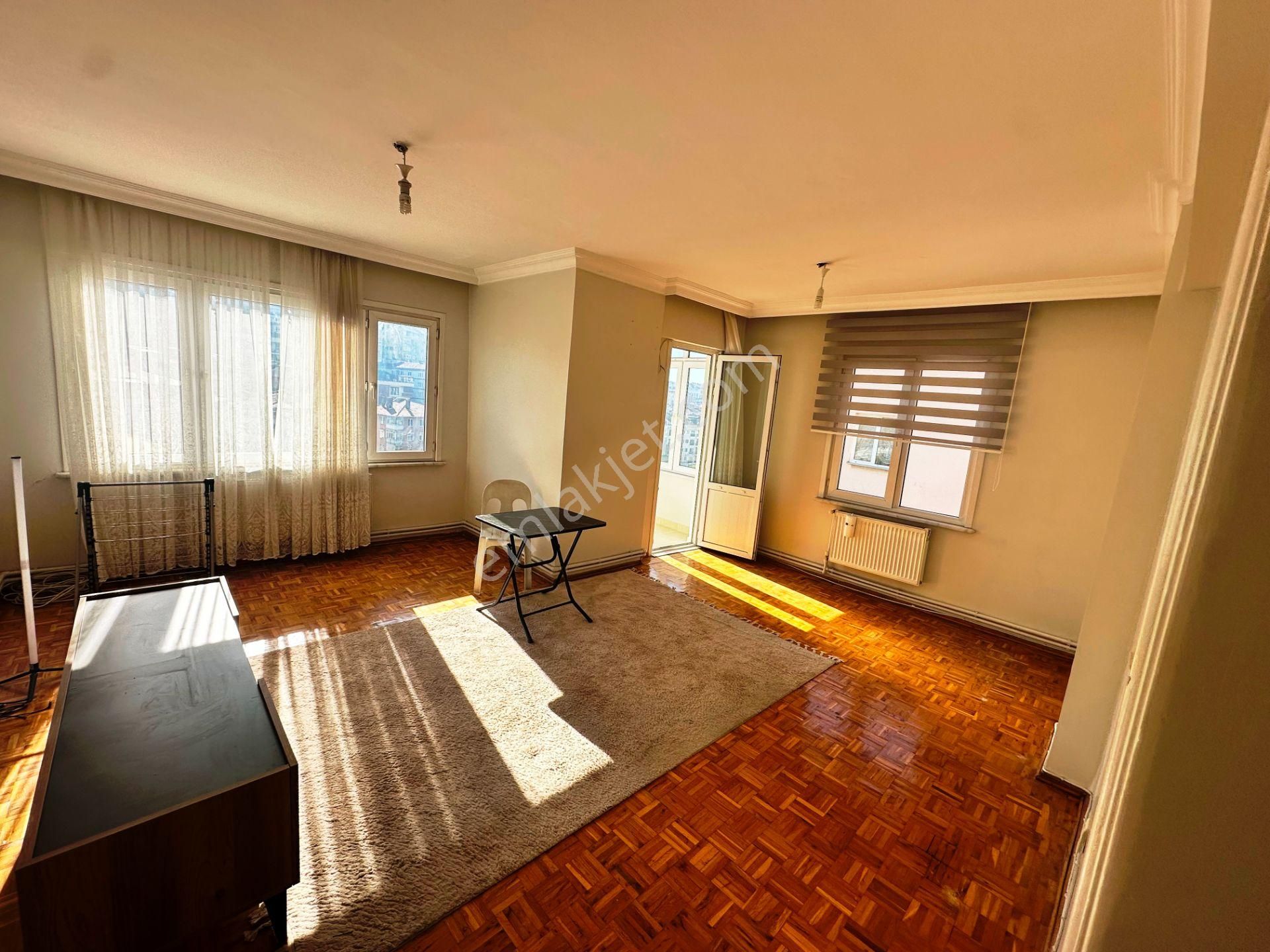 Bostancı Lunapark Yakın 90m2 Otoparklı Kombili Temiz Kiralık 2+1 - Görsel 3