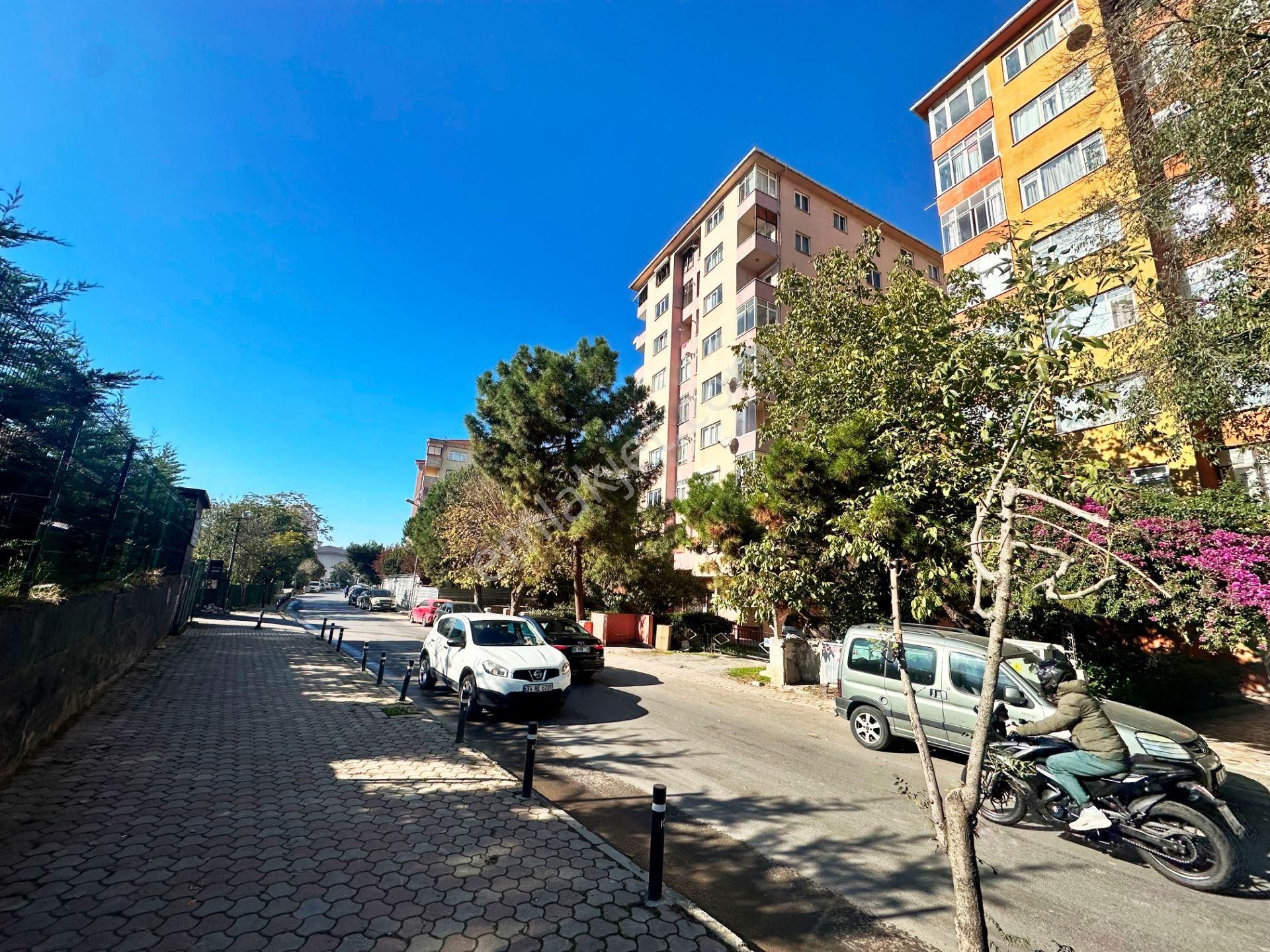 Bostancı Lunapark Yakın 90m2 Otoparklı Kombili Temiz Kiralık 2+1 - Görsel 34