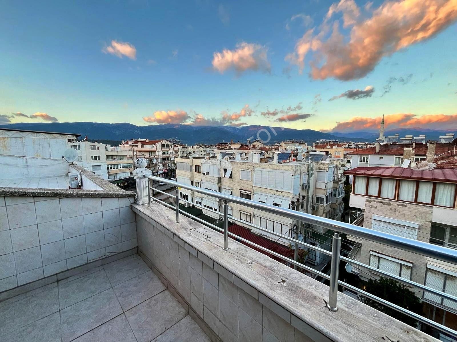 🛑🛑aktif'ten Akçay Merkezde Satılık Denize 200mt Ön Cephe Geniş 5+1 Dublex - Görsel 8