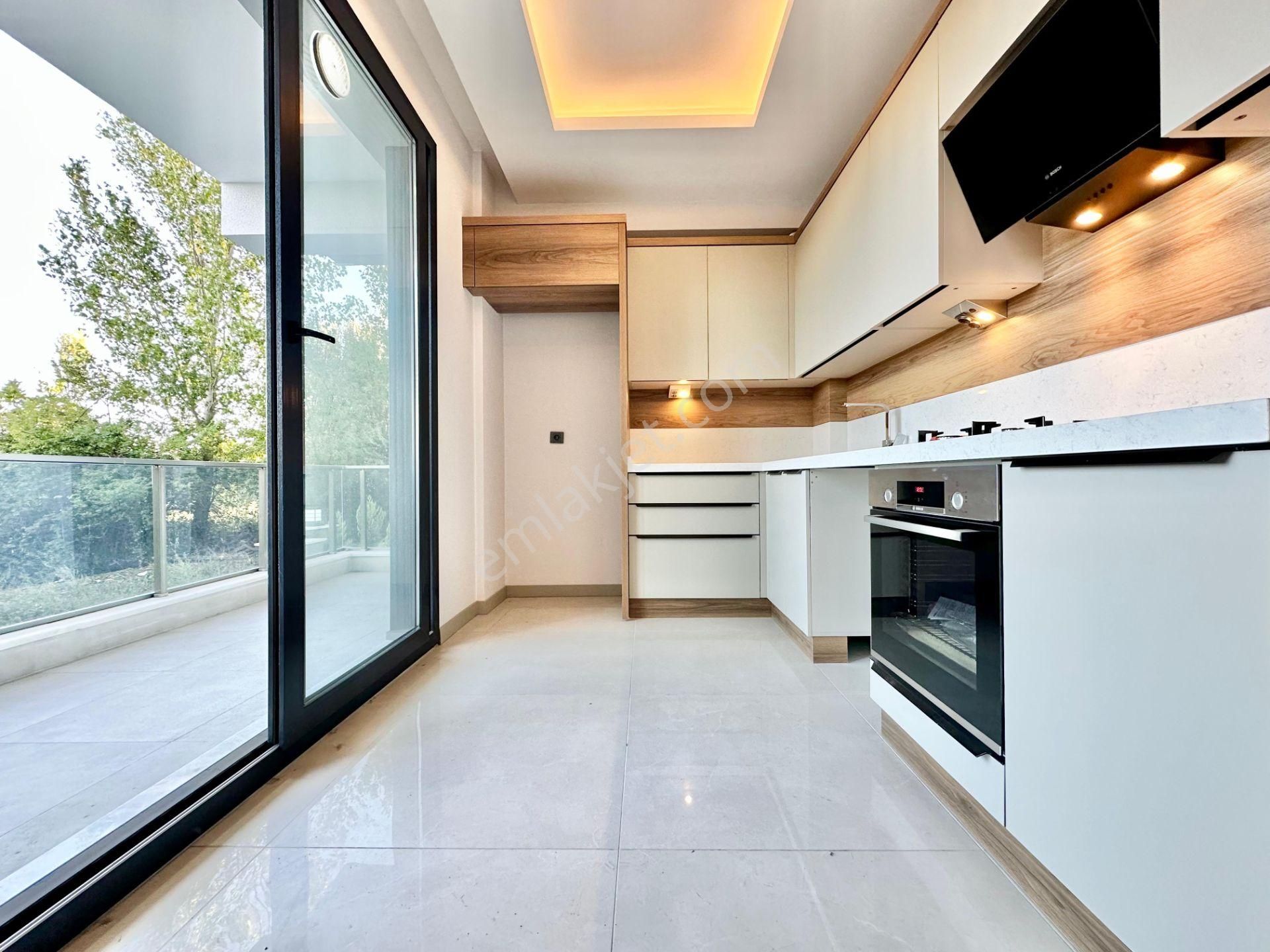 ꧁ay Emlaktan꧂akçay'da Yok Böylesi Göz Kamaştıran Denize Yakın Ultra Lüx Tasarım Satılık 2+1 Daire - Görsel 4