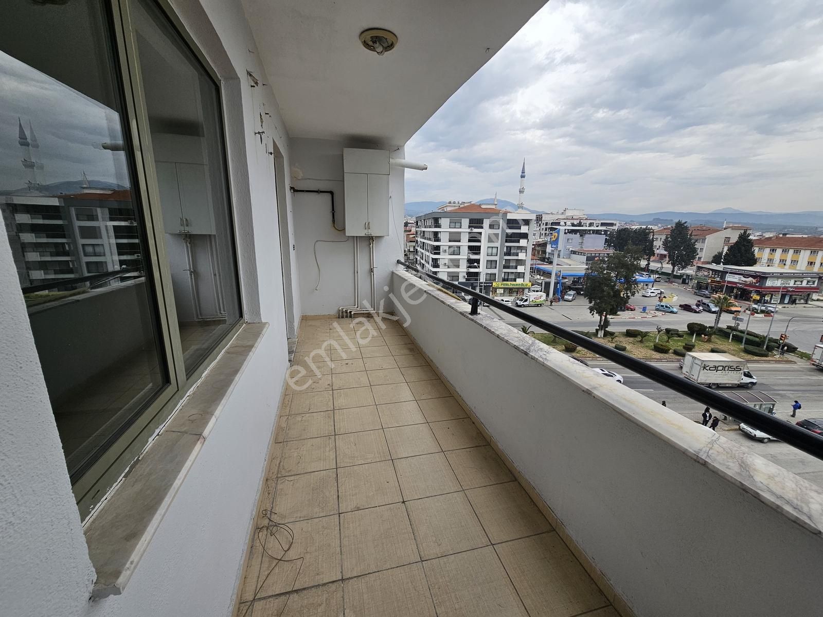 Turyap'tan Ayrancılar Cadde Üstünde 3+1 Kiralık Daire - Görsel 14