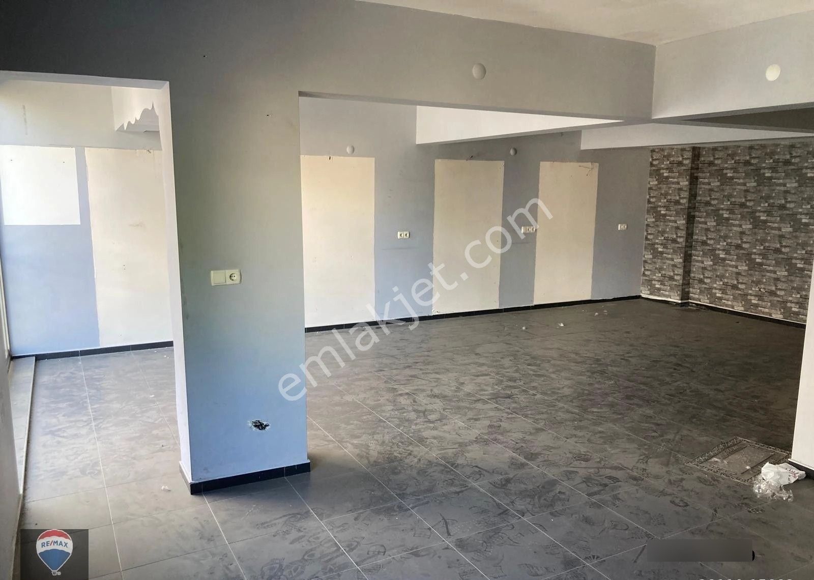 Tabela Değeri Yüksek Lokasyonda, 2 Katı Satılık Ticari Mülk - Görsel 19