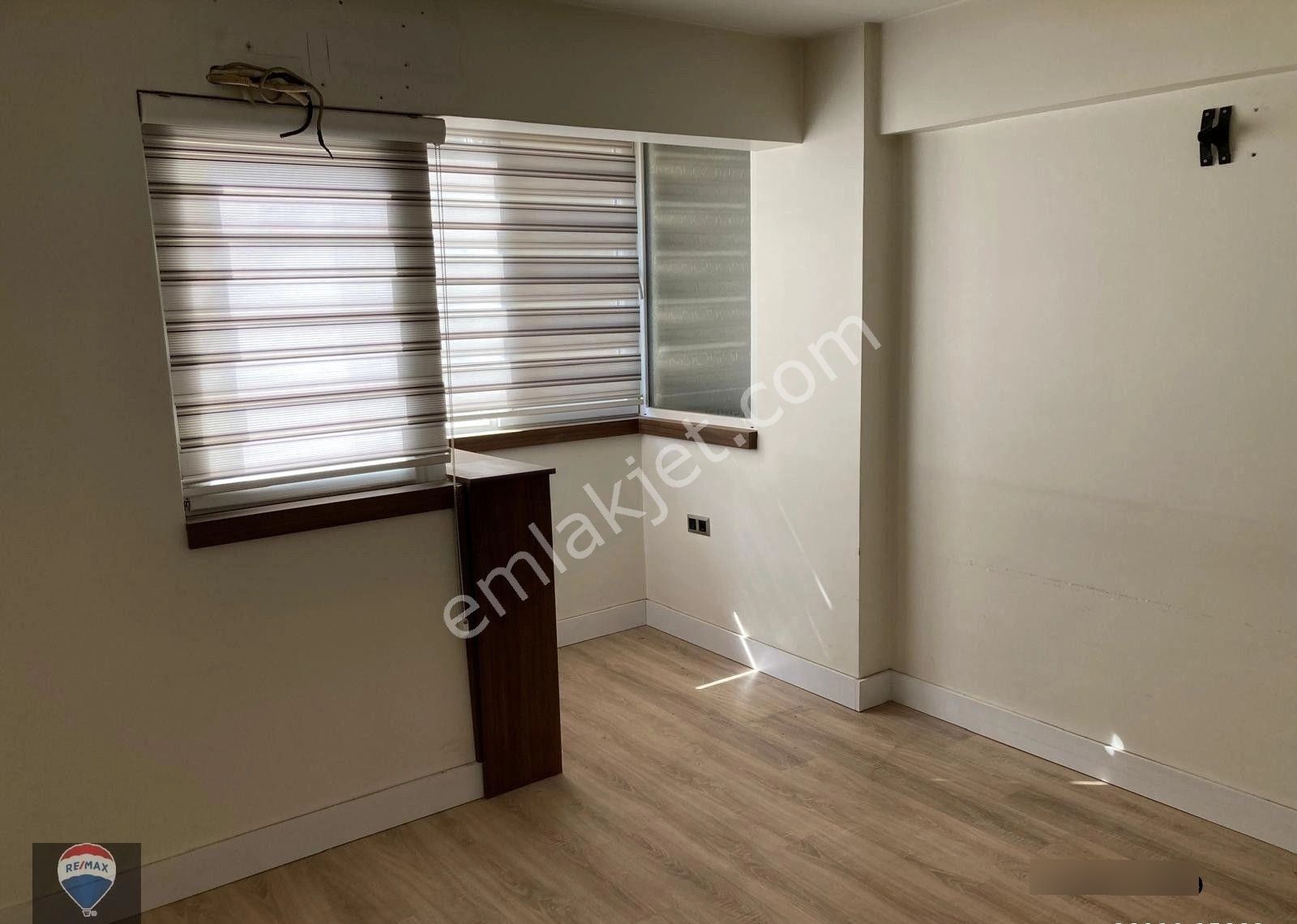 Tabela Değeri Yüksek Lokasyonda, 2 Katı Satılık Ticari Mülk - Görsel 16