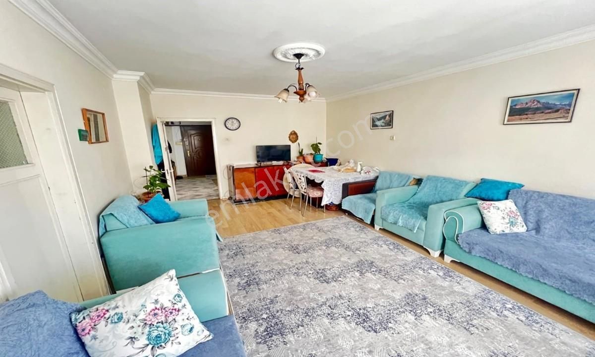 Bosna Cad. Üzerinde Limitsiz Kredili 4. Katta 2+1 Çift Balkonlu - Görsel 8