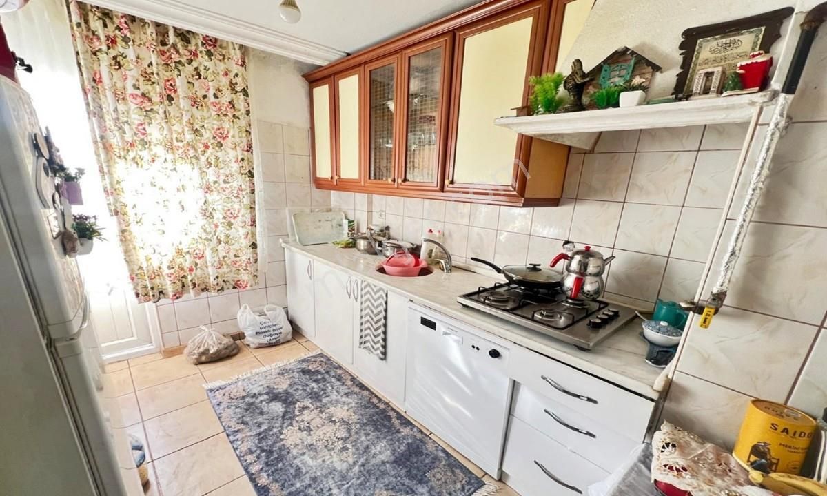 Bosna Cad. Üzerinde Limitsiz Kredili 4. Katta 2+1 Çift Balkonlu - Görsel 3