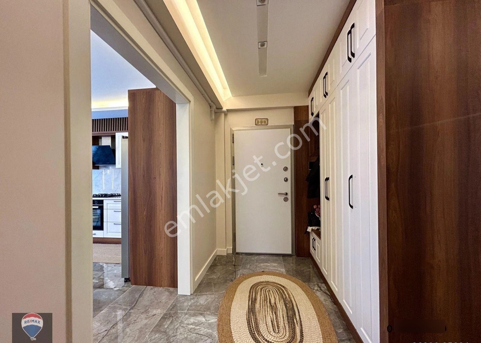 Kuşadası’nda Okullara Yakın, Akıllı Ev Sıstemlı, Bahçelı 3+1 Lüks Daıre - Görsel 11