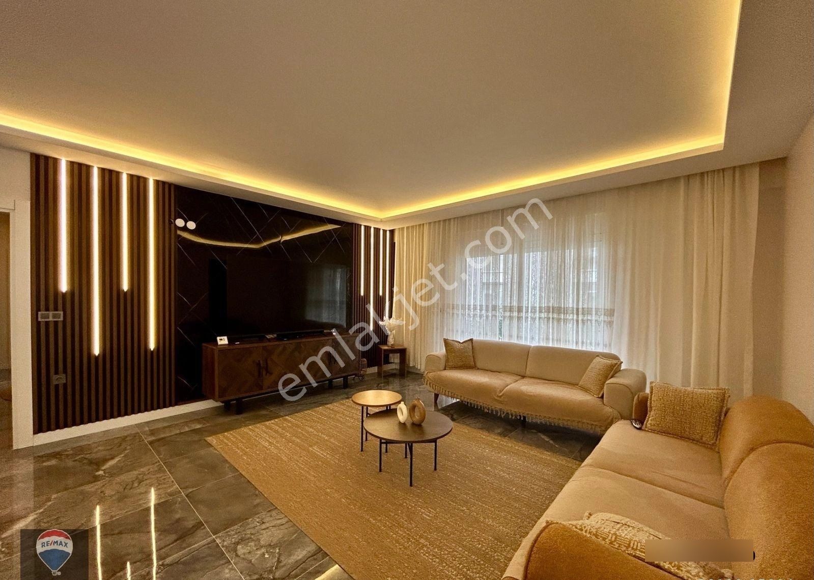 Kuşadası’nda Okullara Yakın, Akıllı Ev Sıstemlı, Bahçelı 3+1 Lüks Daıre - Görsel 28