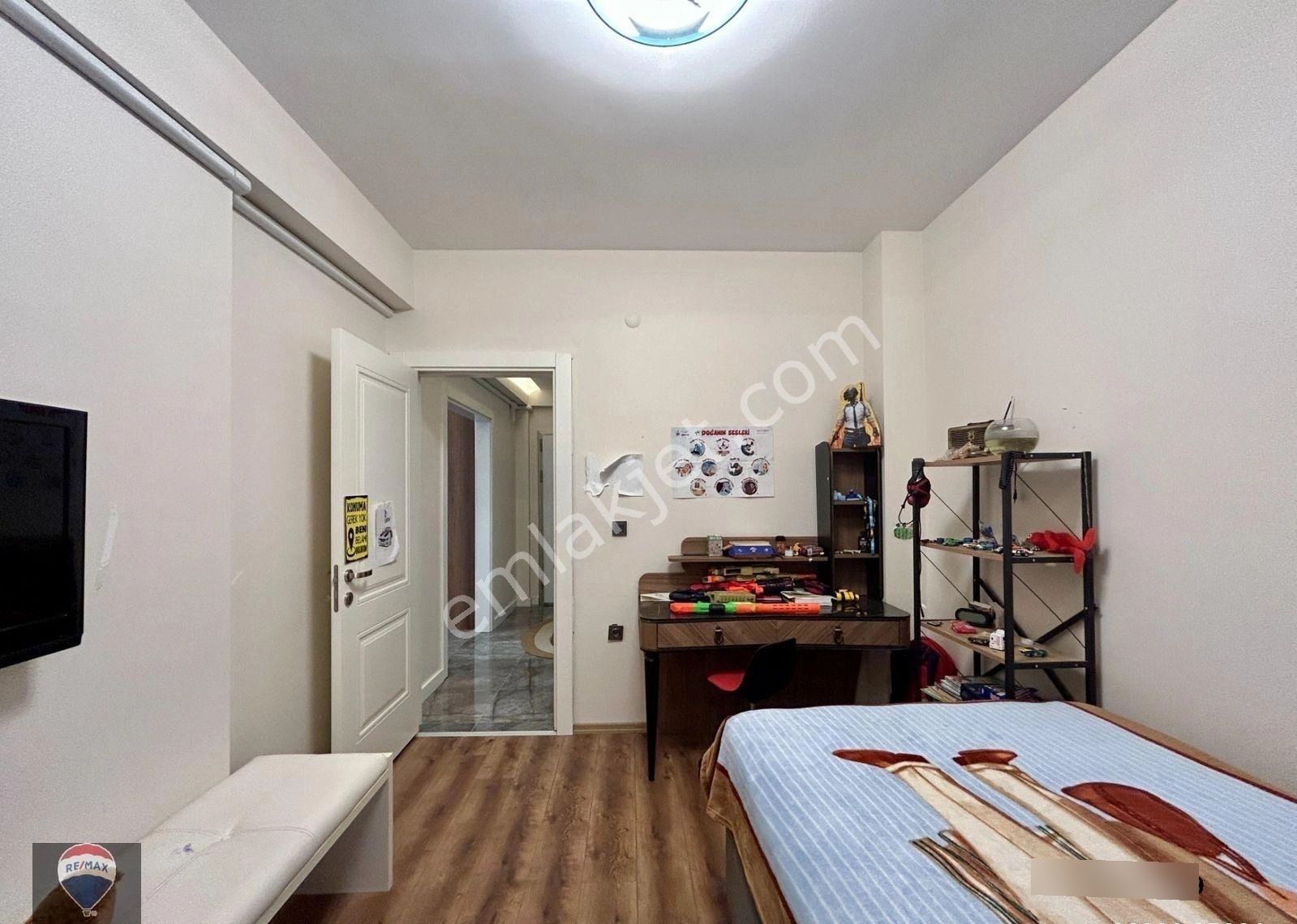 Kuşadası’nda Okullara Yakın, Akıllı Ev Sıstemlı, Bahçelı 3+1 Lüks Daıre - Görsel 25