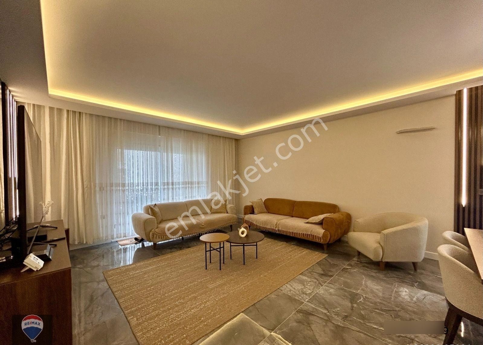 Kuşadası’nda Okullara Yakın, Akıllı Ev Sıstemlı, Bahçelı 3+1 Lüks Daıre - Görsel 15