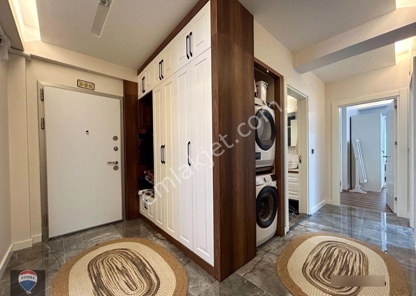 Kuşadası’nda Okullara Yakın, Akıllı Ev Sıstemlı, Bahçelı 3+1 Lüks Daıre - Görsel 9