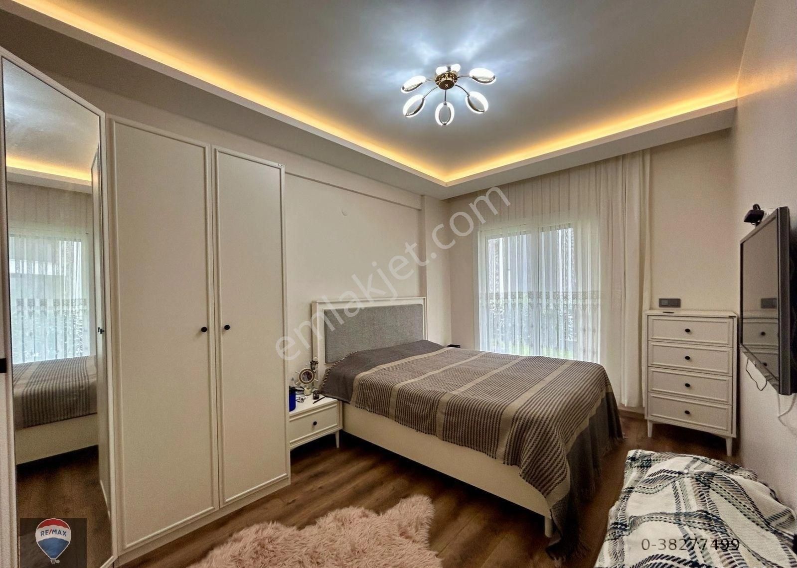 Kuşadası’nda Okullara Yakın, Akıllı Ev Sıstemlı, Bahçelı 3+1 Lüks Daıre - Görsel 10