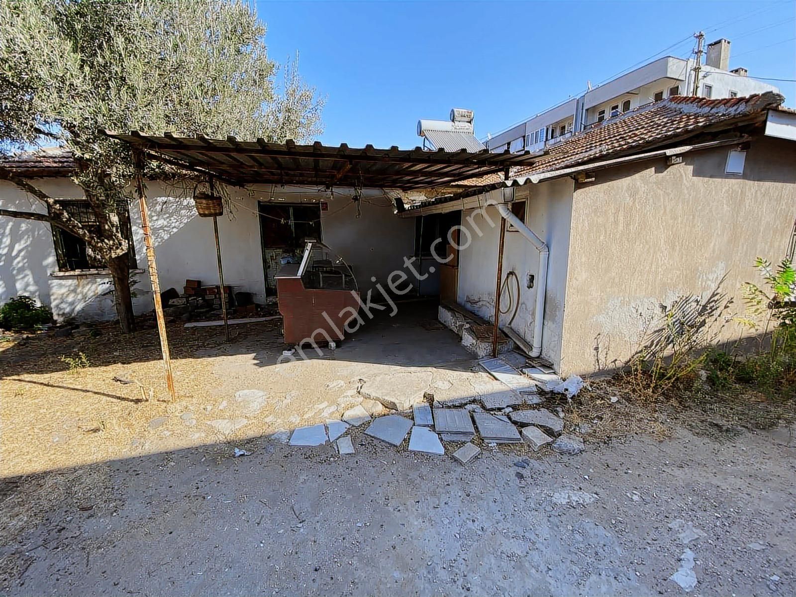 Dağlı !gayrimenkul'den Altınova'da 286m2 Müstakil Bahçeli Ev  - Görsel 19