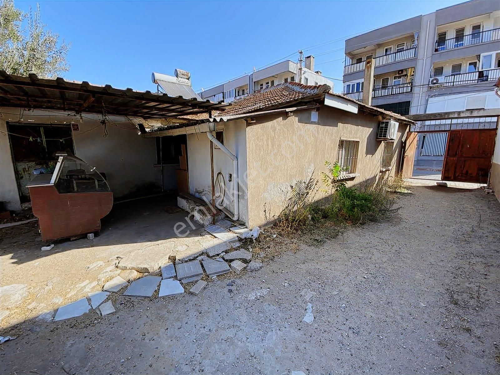 Dağlı !gayrimenkul'den Altınova'da 286m2 Müstakil Bahçeli Ev  - Görsel 28