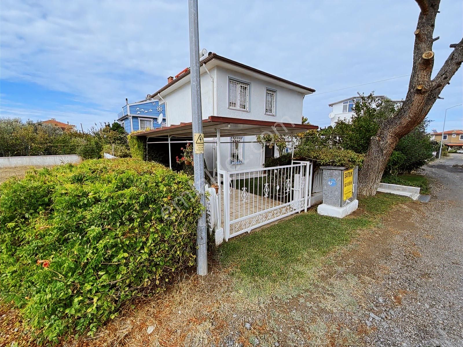 Dağlı !gayrimenkul'den Geniş Bahçeli Müstakil Villa - Görsel 18