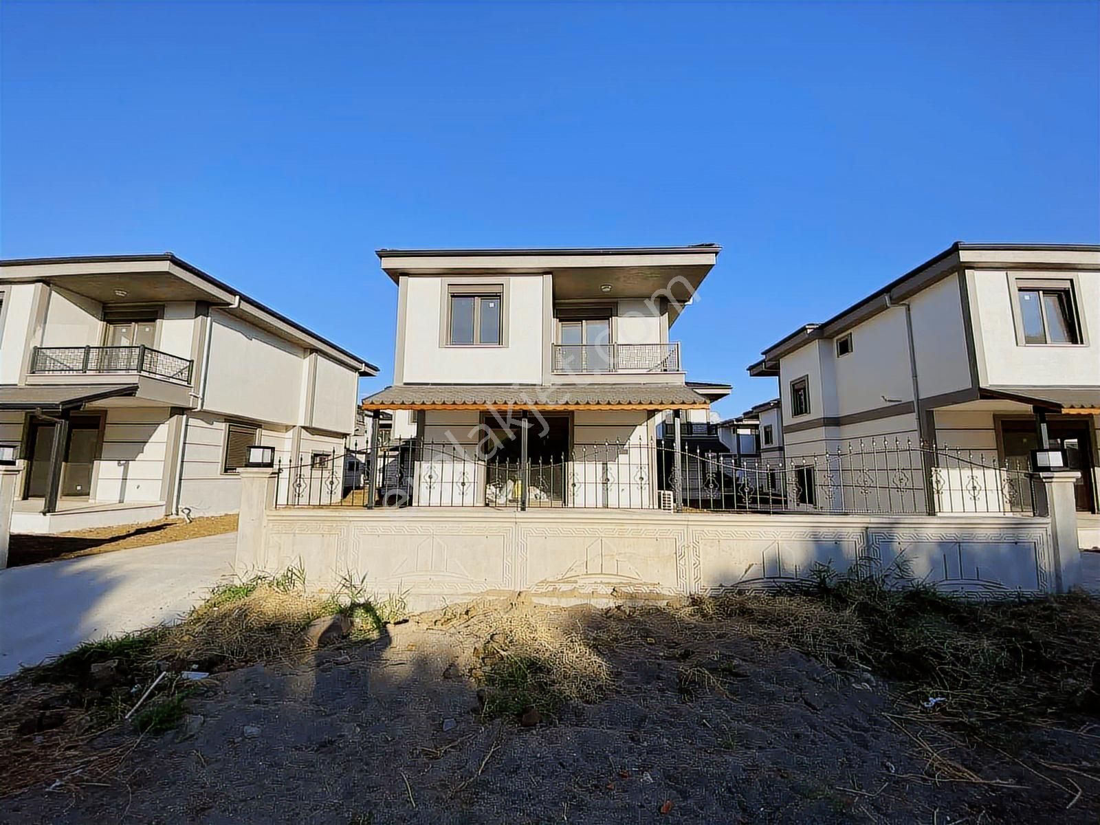 Dağlı !gayrimenkul'den Site İçi Modern&lüks 3+1havuzlu Villa - Görsel 32