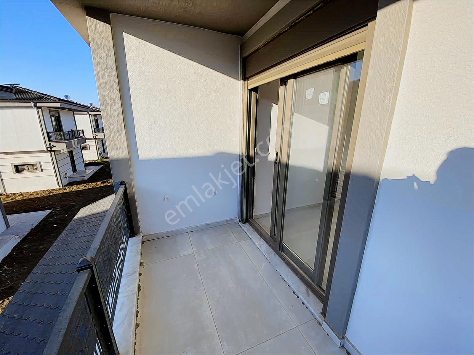 Dağlı !gayrimenkul'den Site İçi Modern&lüks 3+1havuzlu Villa - Görsel 23