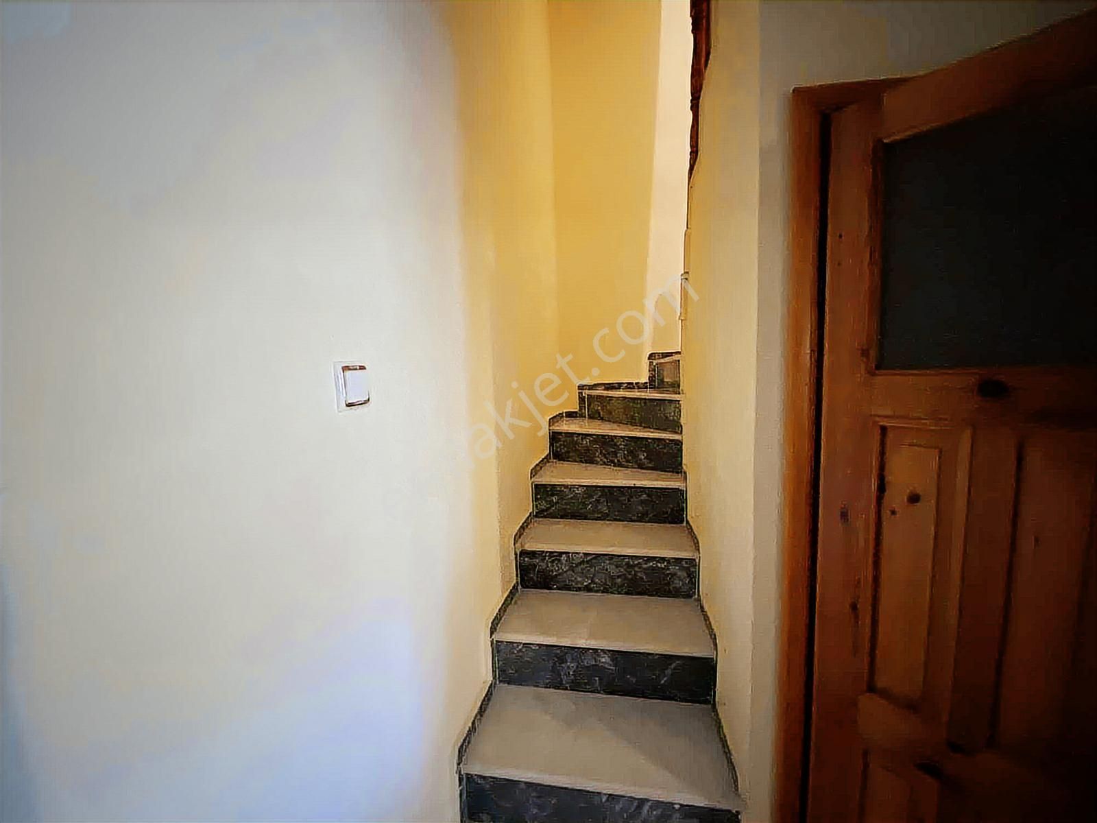 Dağlı !gayrimenkul'den Geniş Bahçeli Müstakil 3+1villa - Görsel 20