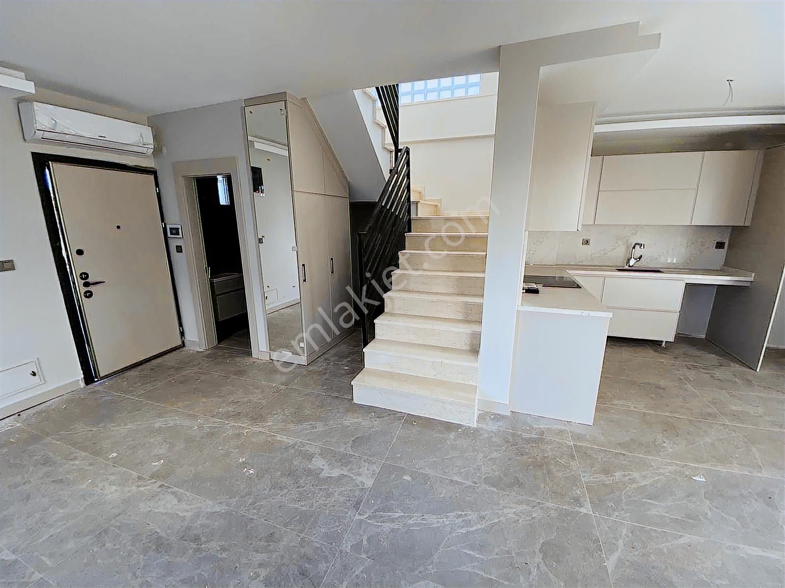 Dağlı !gayrimenkul'den Lüks Site İçi Havuzlu Villa ! - Görsel 9