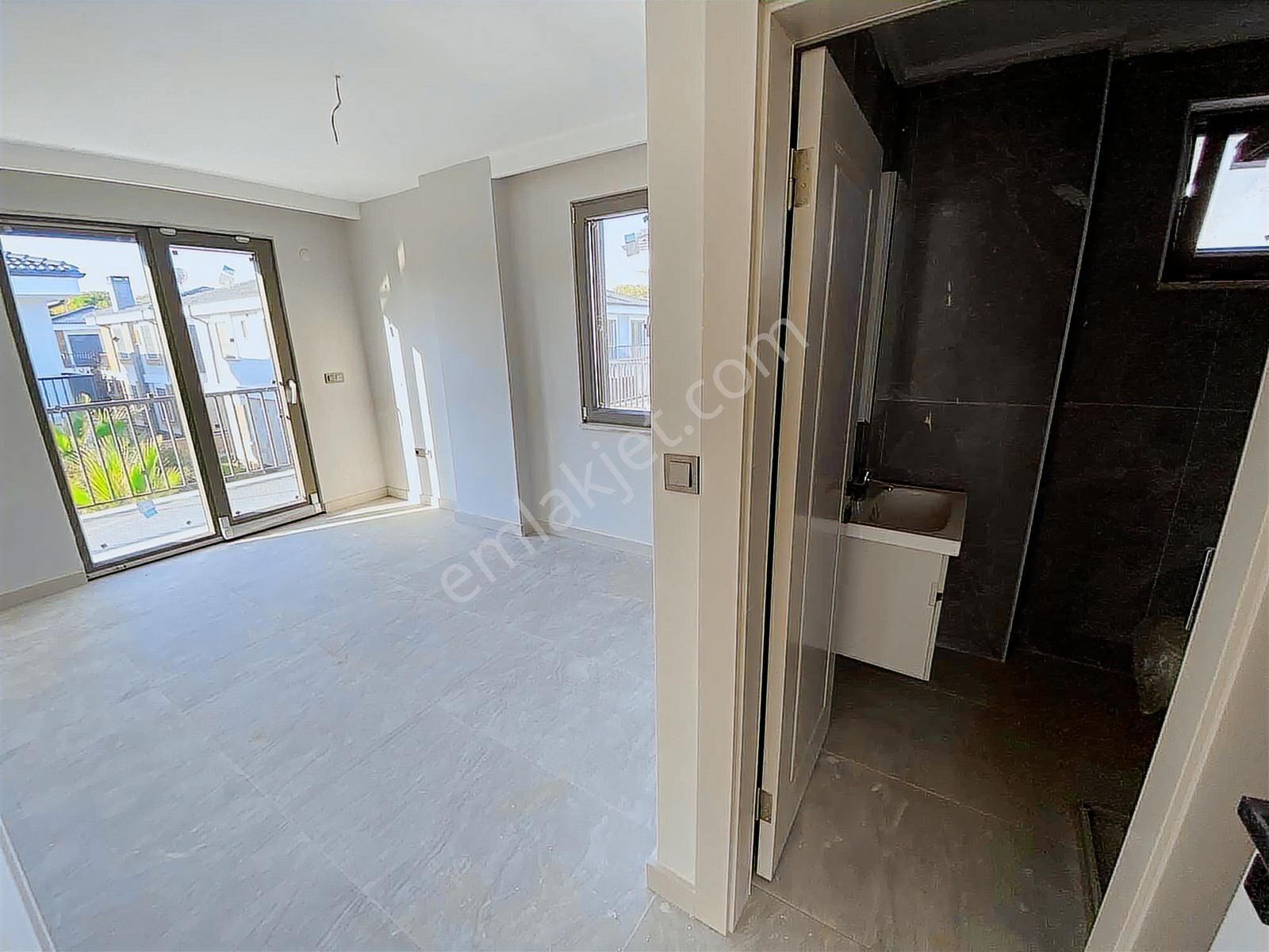 Dağlı !gayrimenkul'den Lüks Site İçi Havuzlu Villa ! - Görsel 18