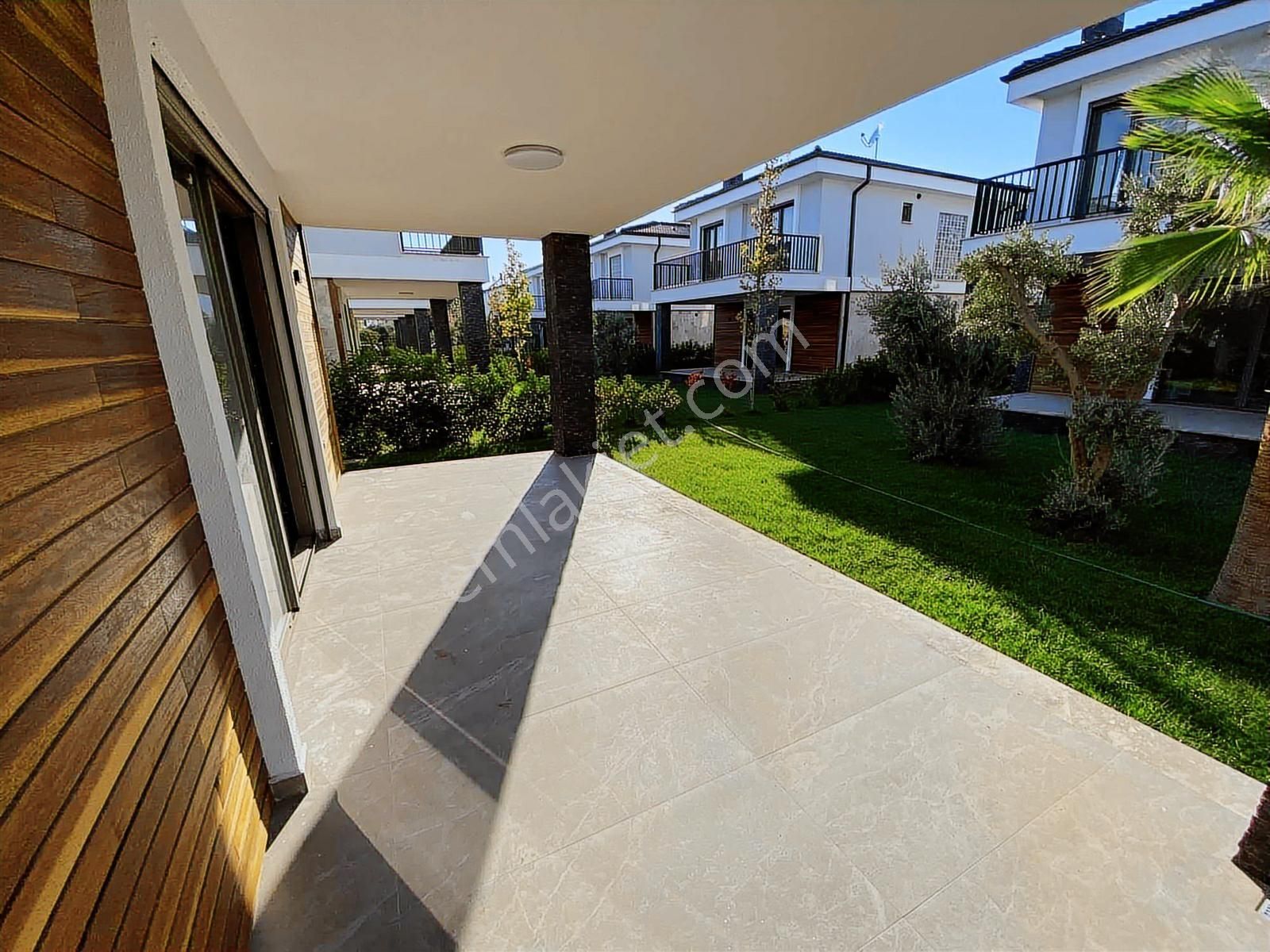 Dağlı !gayrimenkul'den Lüks Site İçi Havuzlu Villa ! - Görsel 25